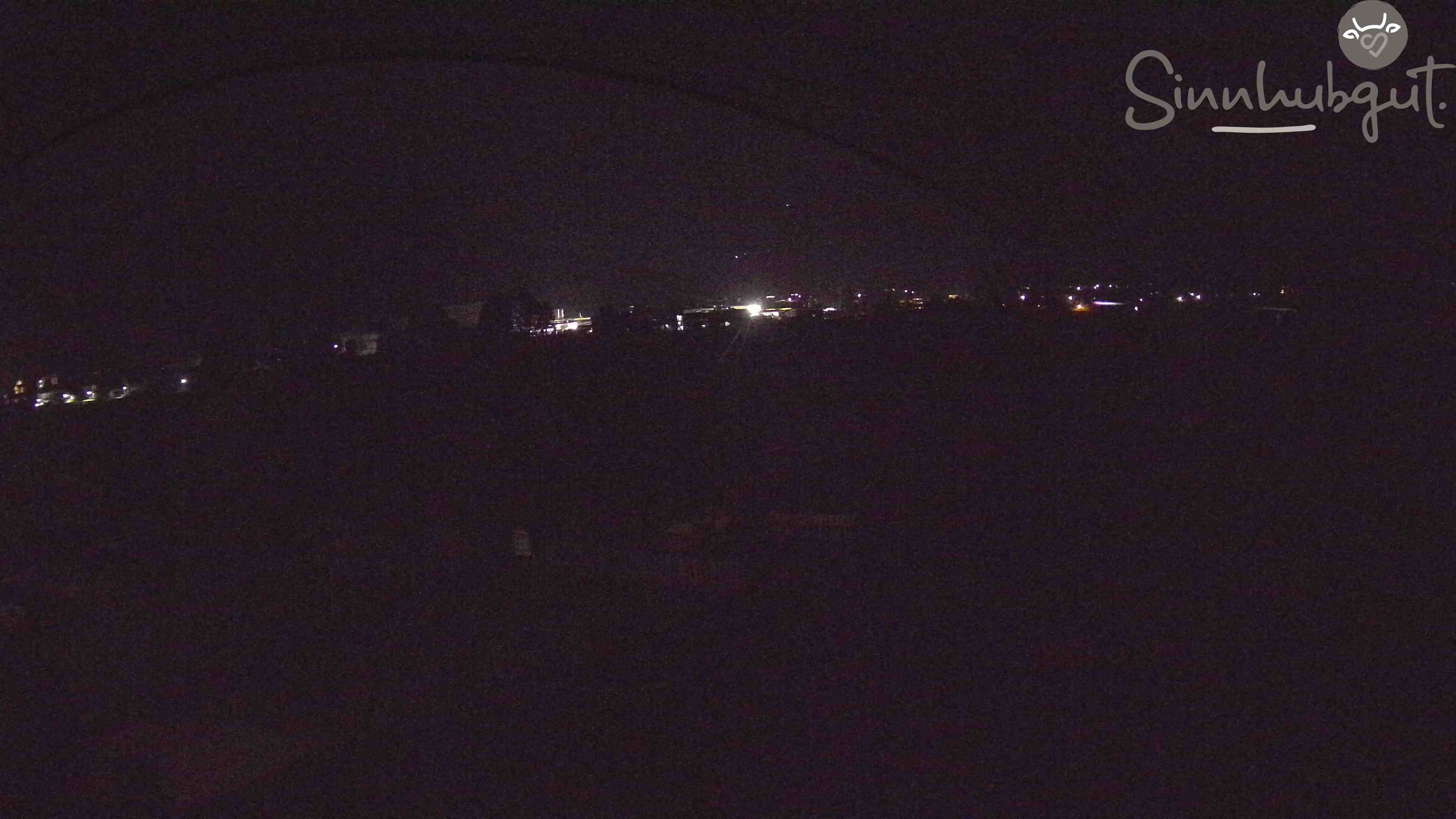 Archived image Webcam Sinnhub farm - Altenmarkt