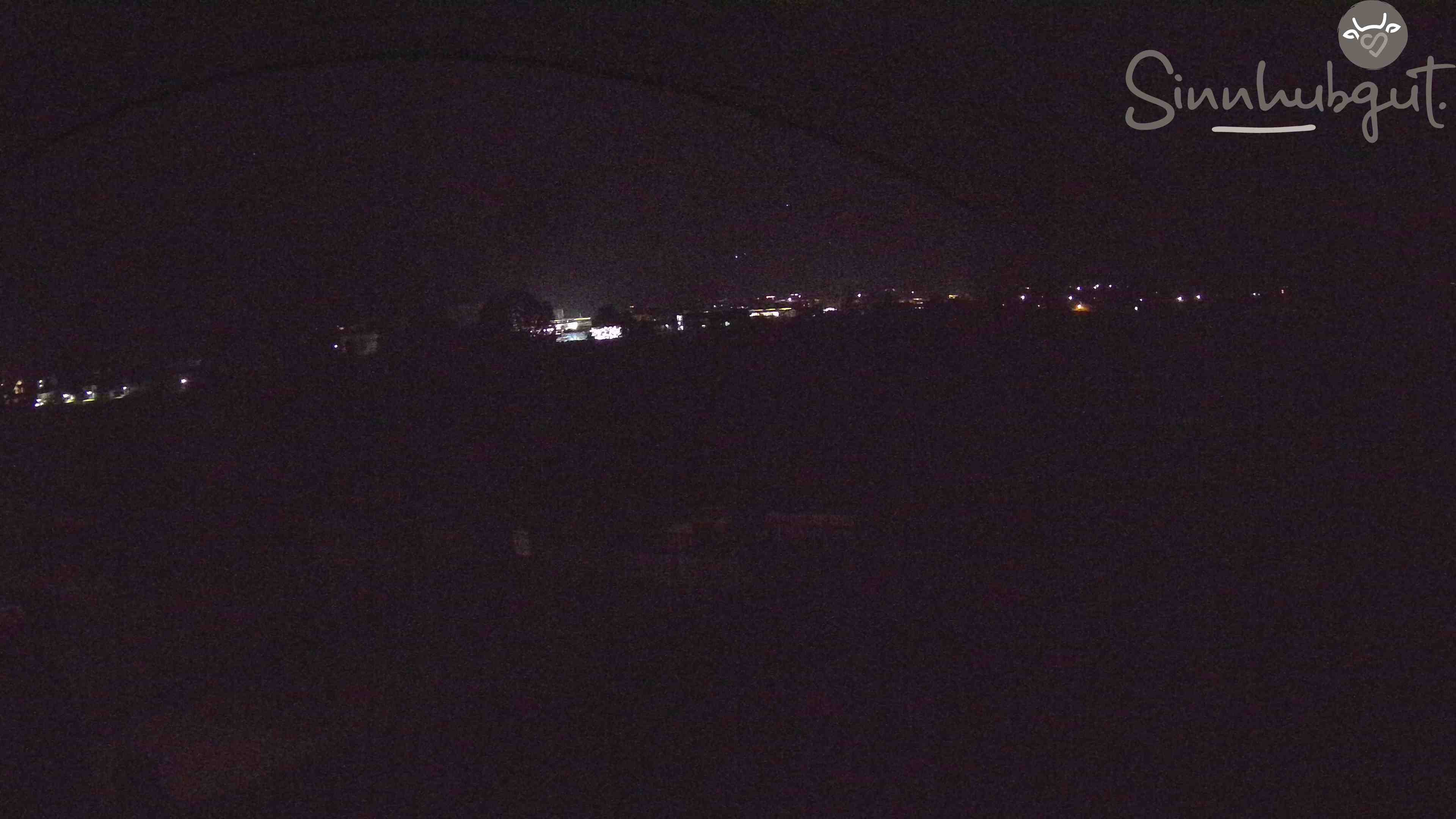 Archived image Webcam Sinnhub farm - Altenmarkt
