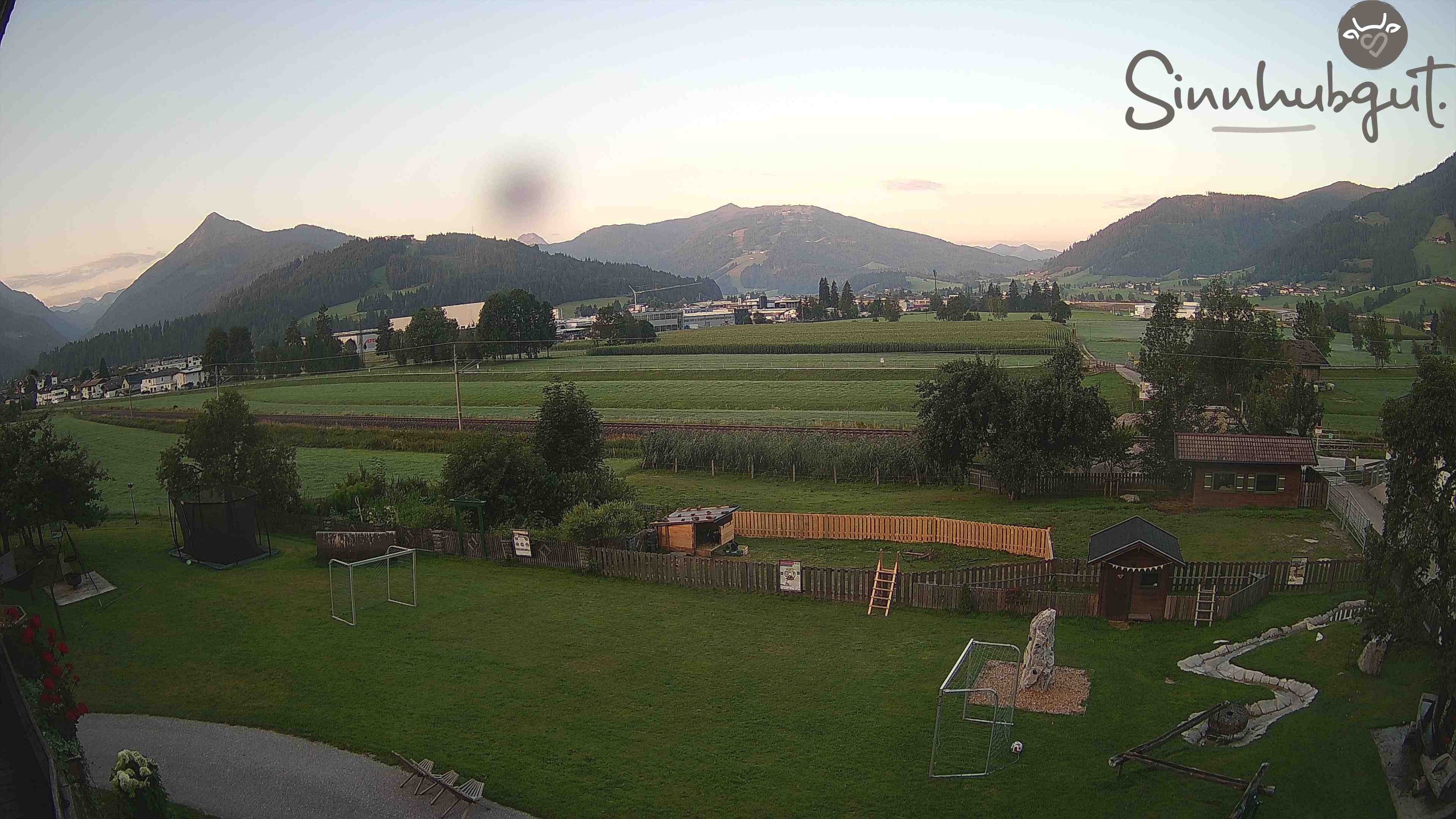 Archived image Webcam Sinnhub farm - Altenmarkt