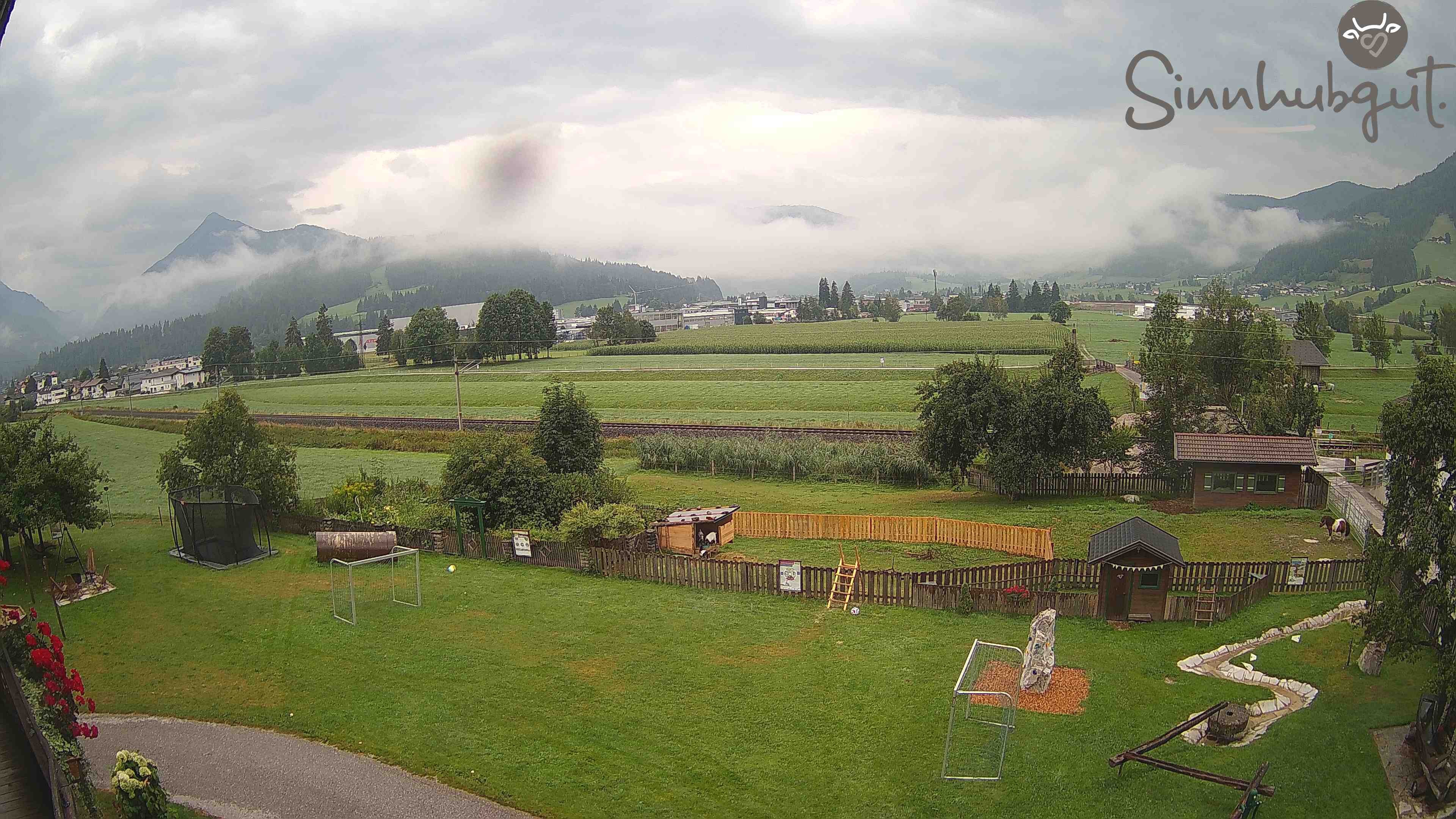 Archived image Webcam Sinnhub farm - Altenmarkt