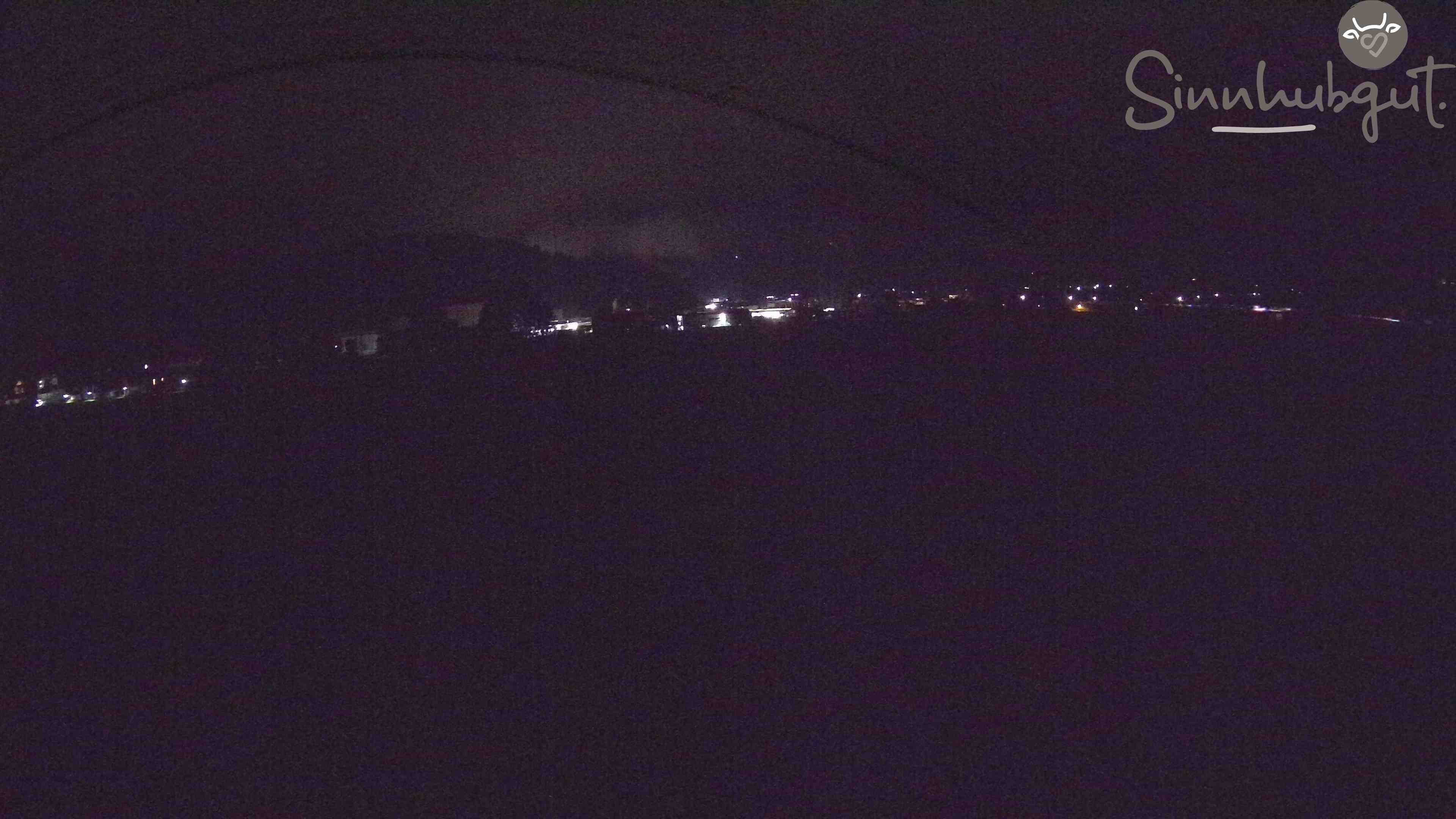 Archived image Webcam Sinnhub farm - Altenmarkt