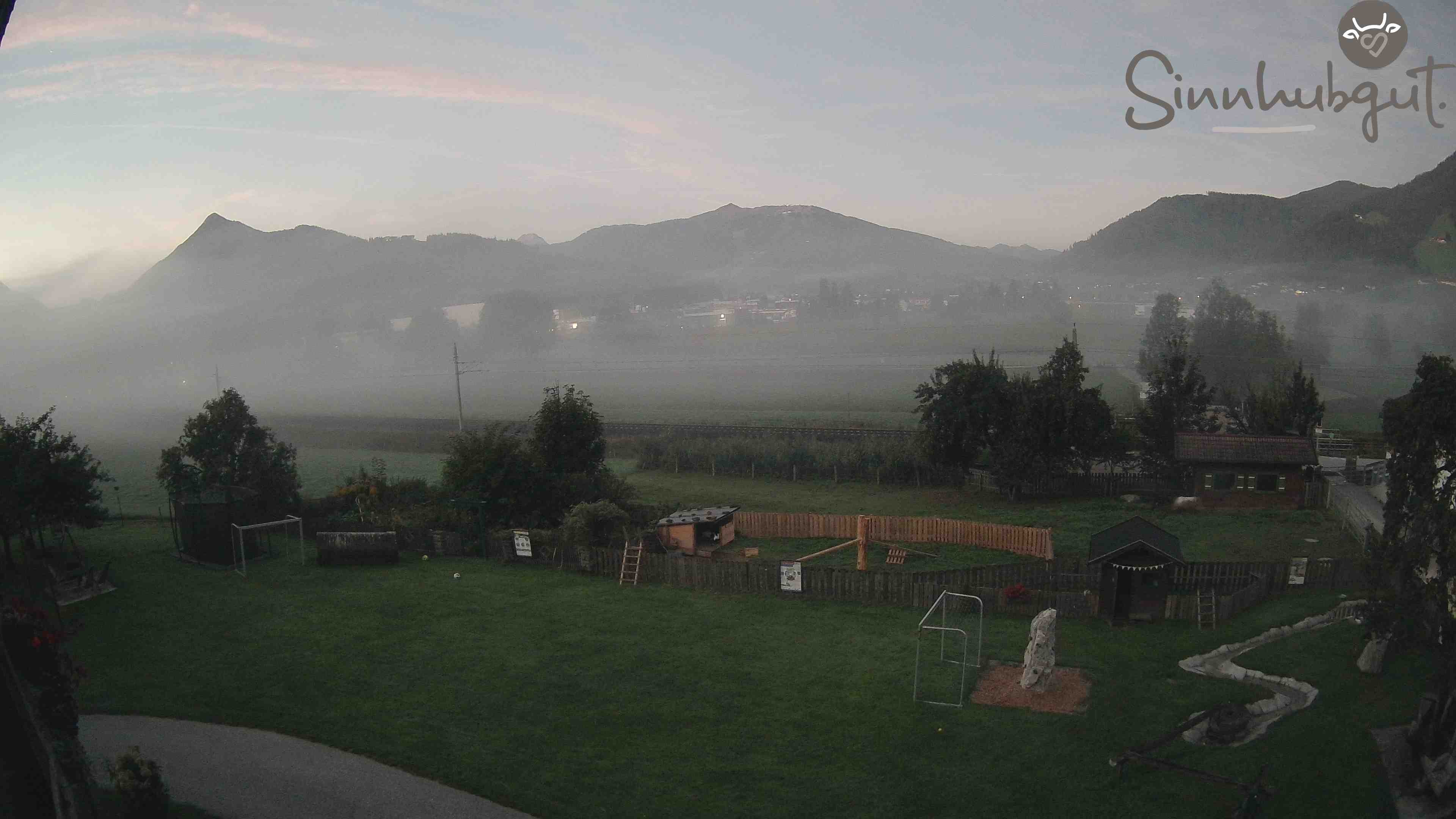 Archived image Webcam Sinnhub farm - Altenmarkt