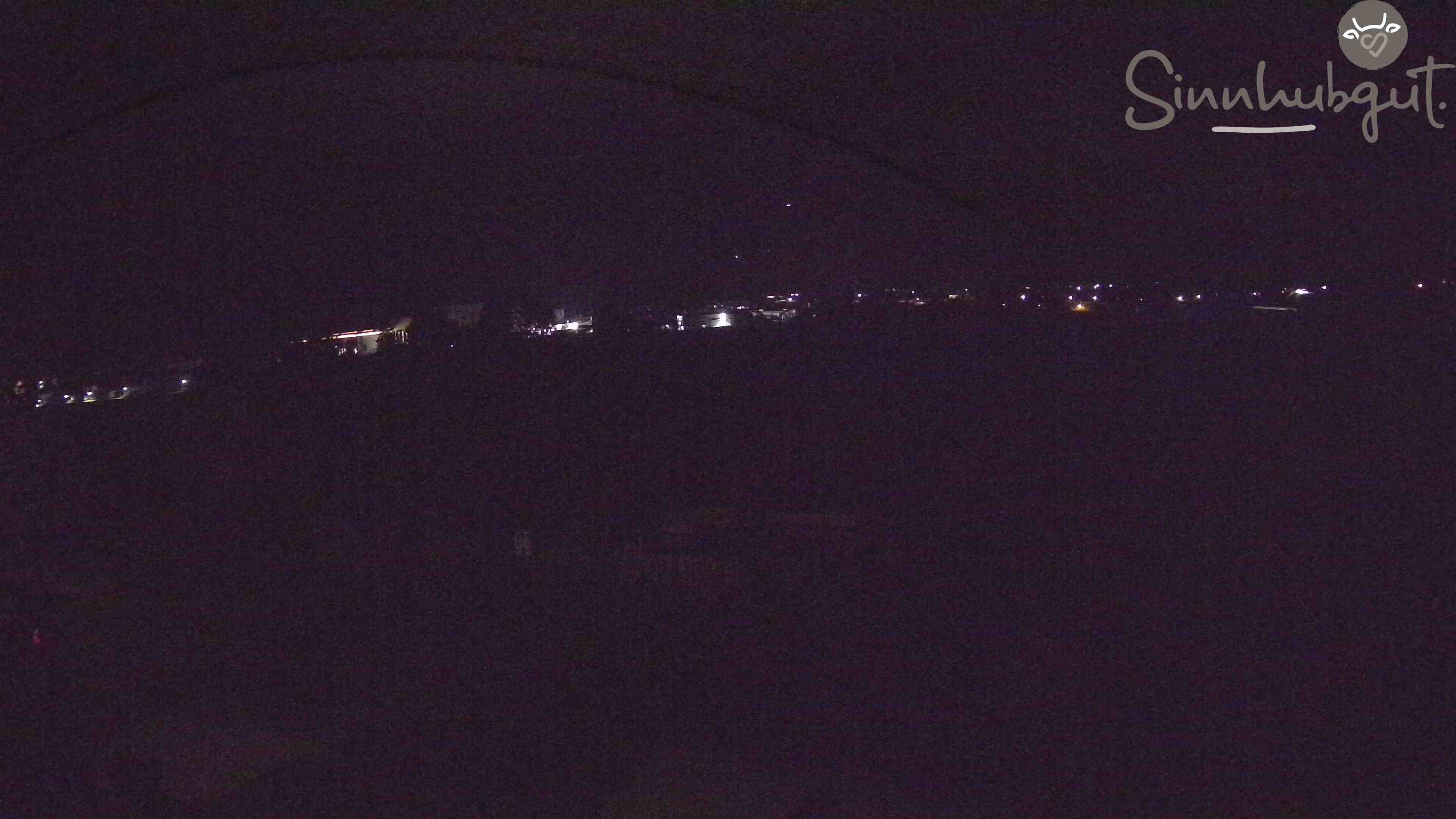 Archived image Webcam Sinnhub farm - Altenmarkt