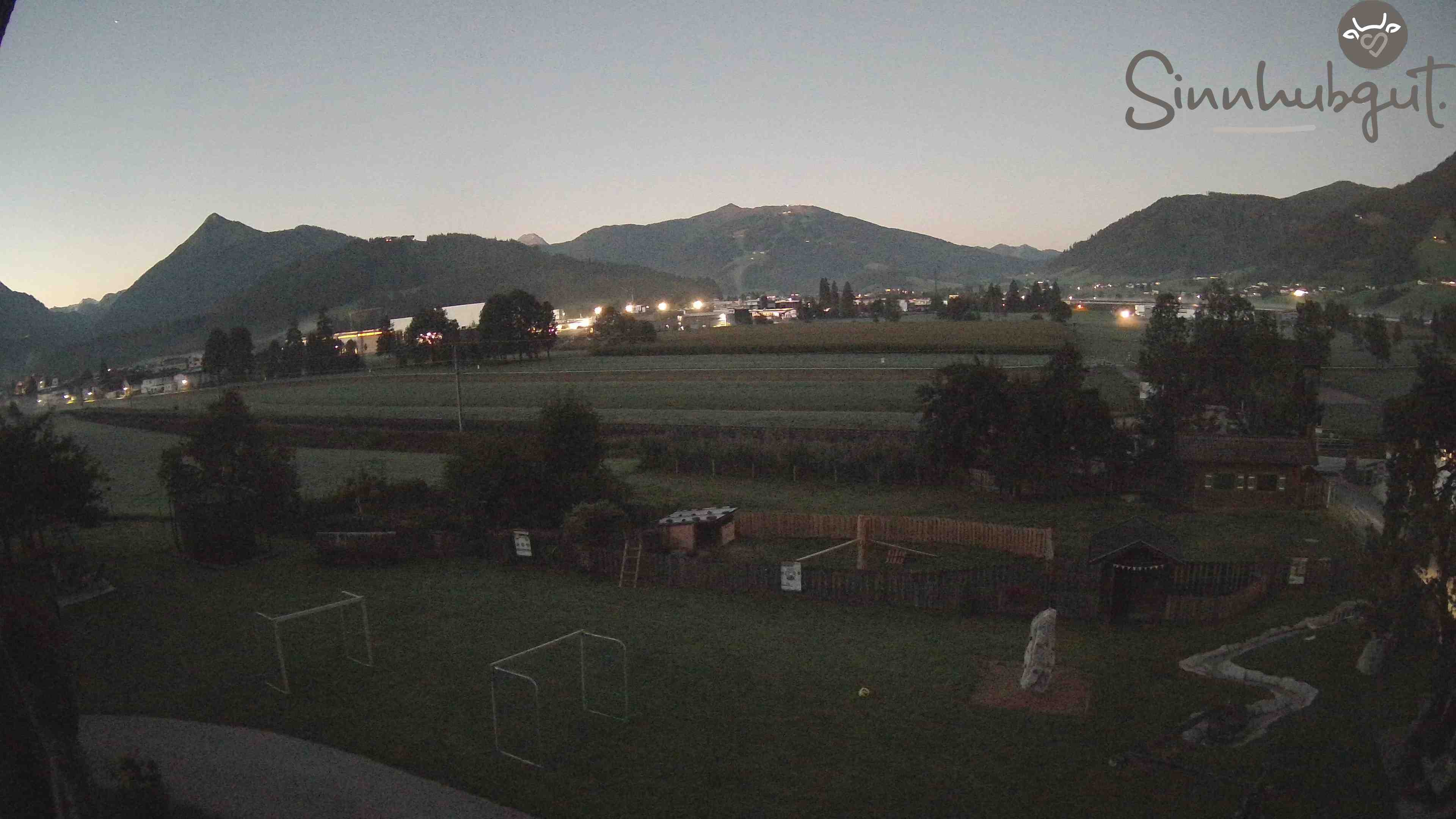 Archived image Webcam Sinnhub farm - Altenmarkt