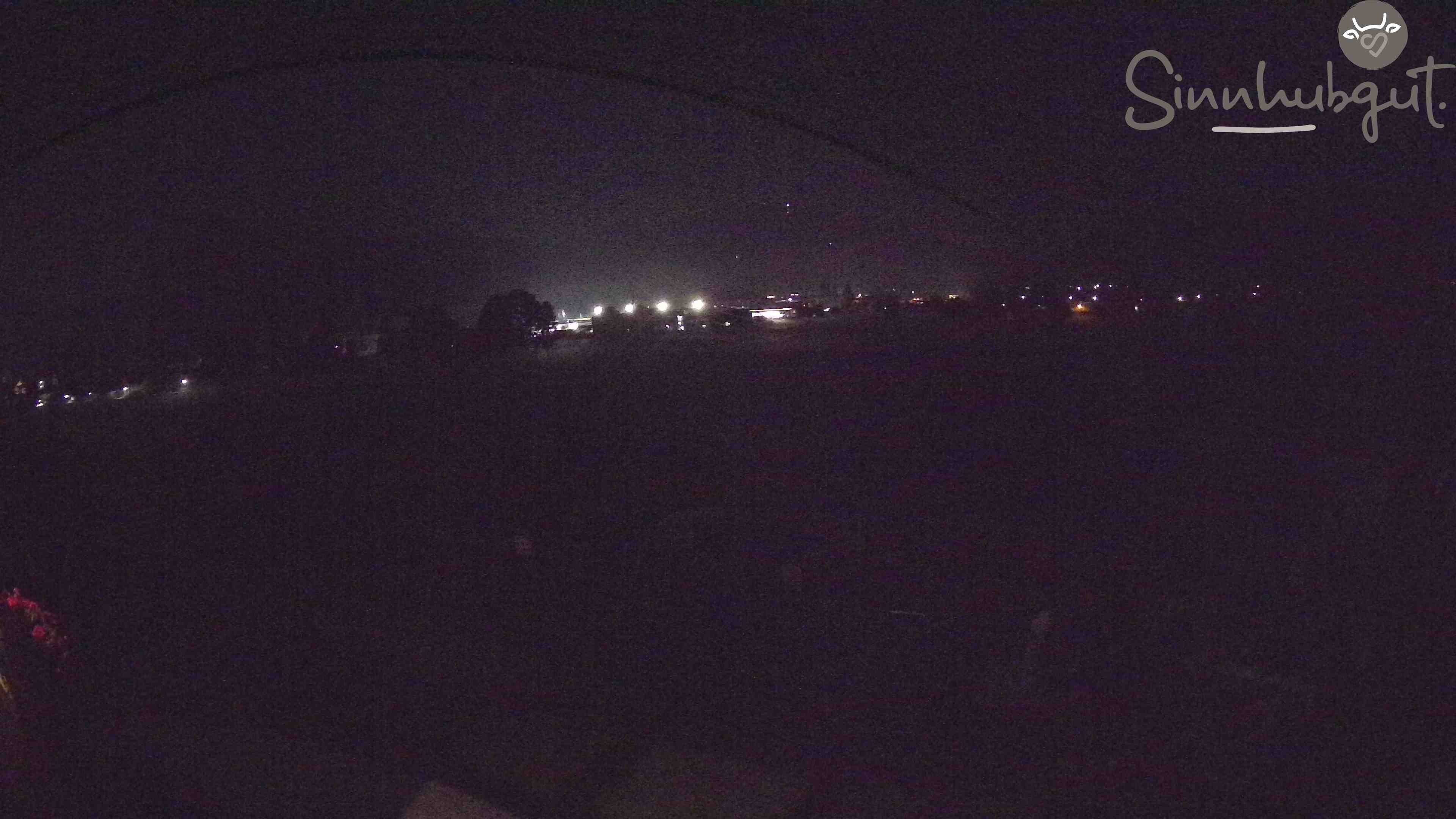 Archived image Webcam Sinnhub farm - Altenmarkt
