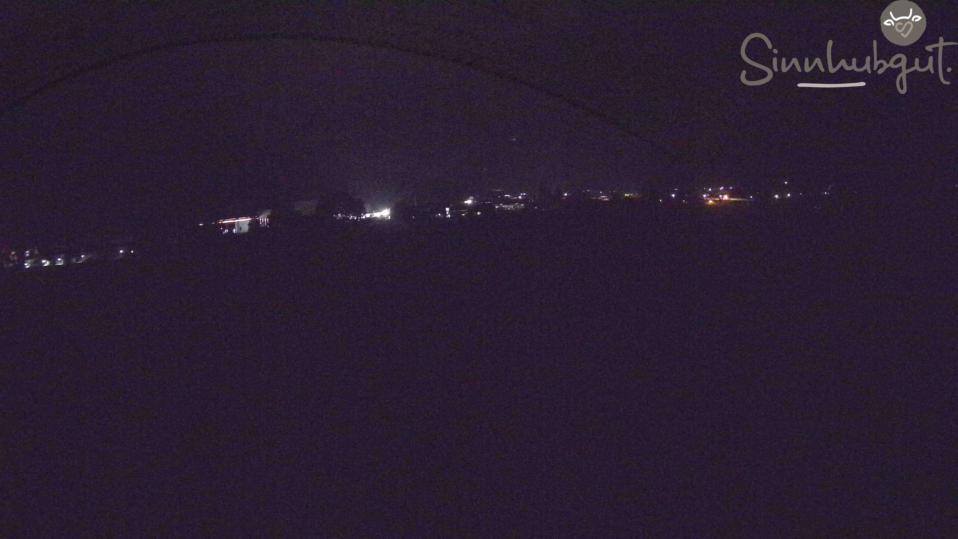 Archived image Webcam Sinnhub farm - Altenmarkt
