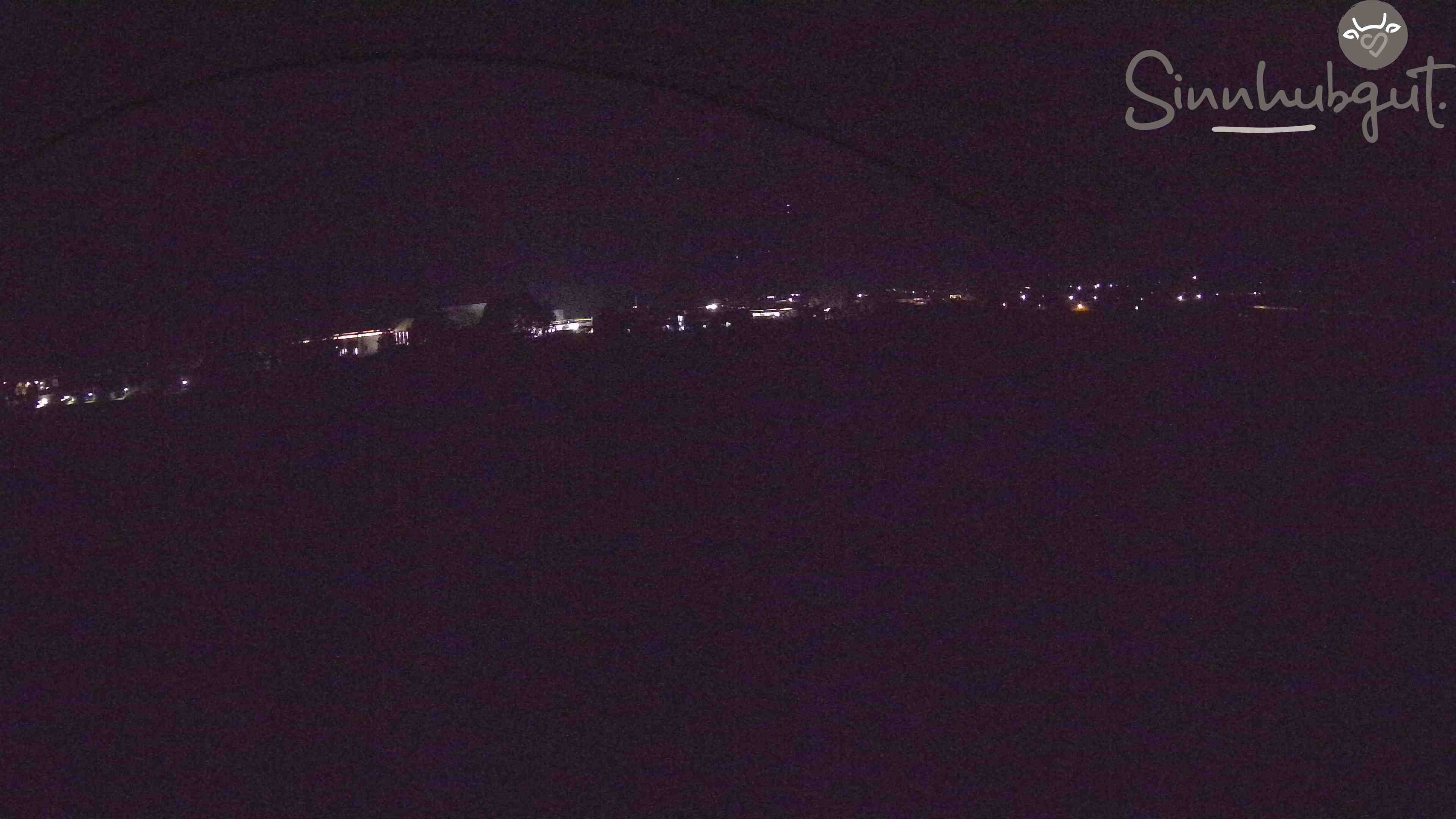 Archived image Webcam Sinnhub farm - Altenmarkt