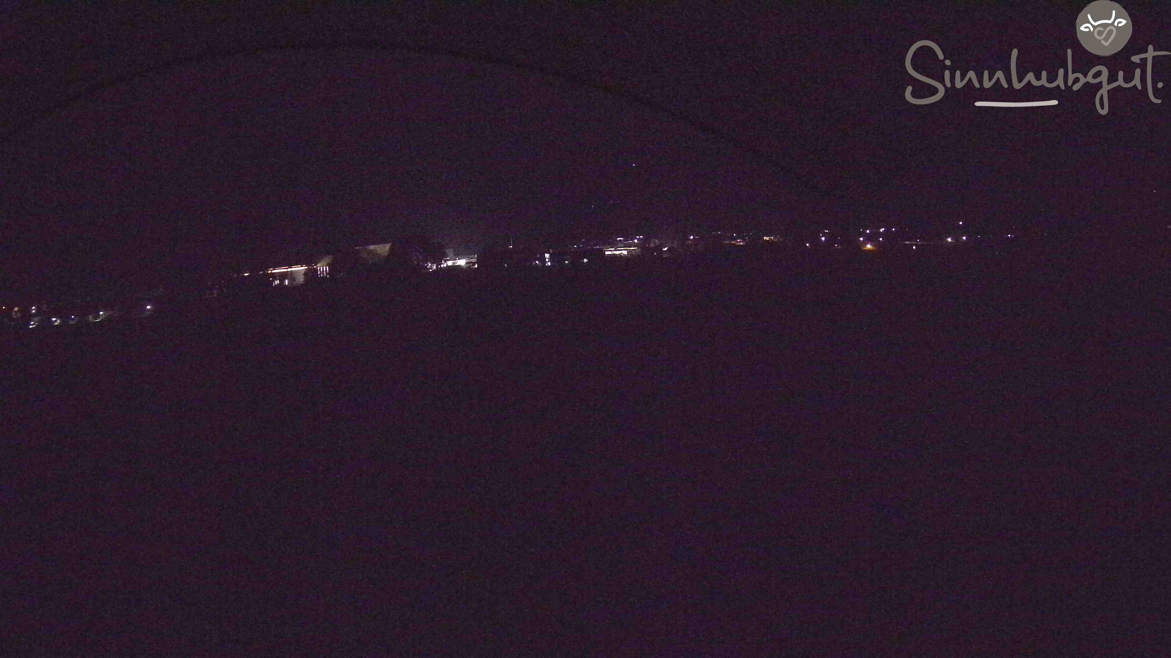 Archived image Webcam Sinnhub farm - Altenmarkt