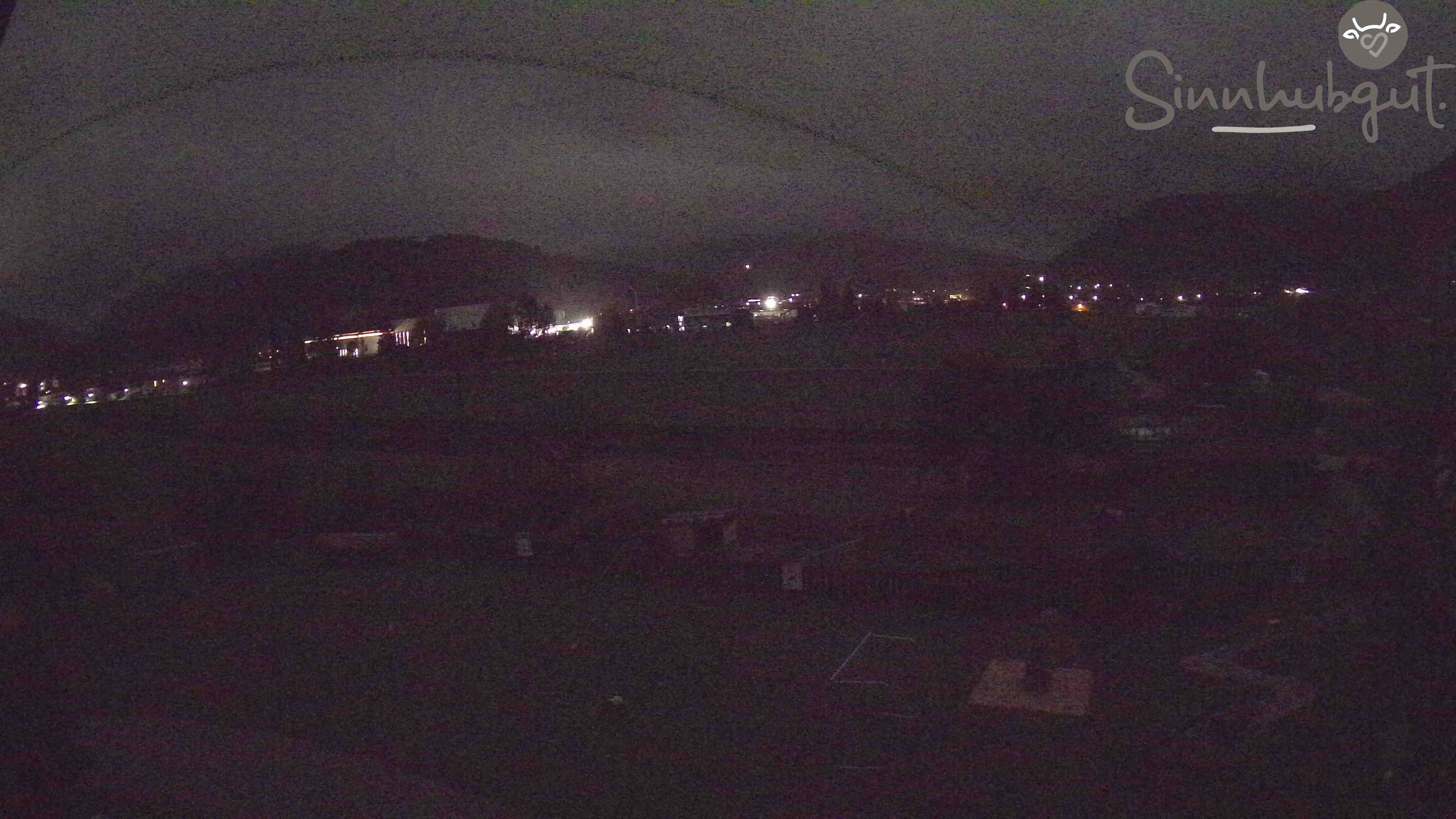 Archived image Webcam Sinnhub farm - Altenmarkt