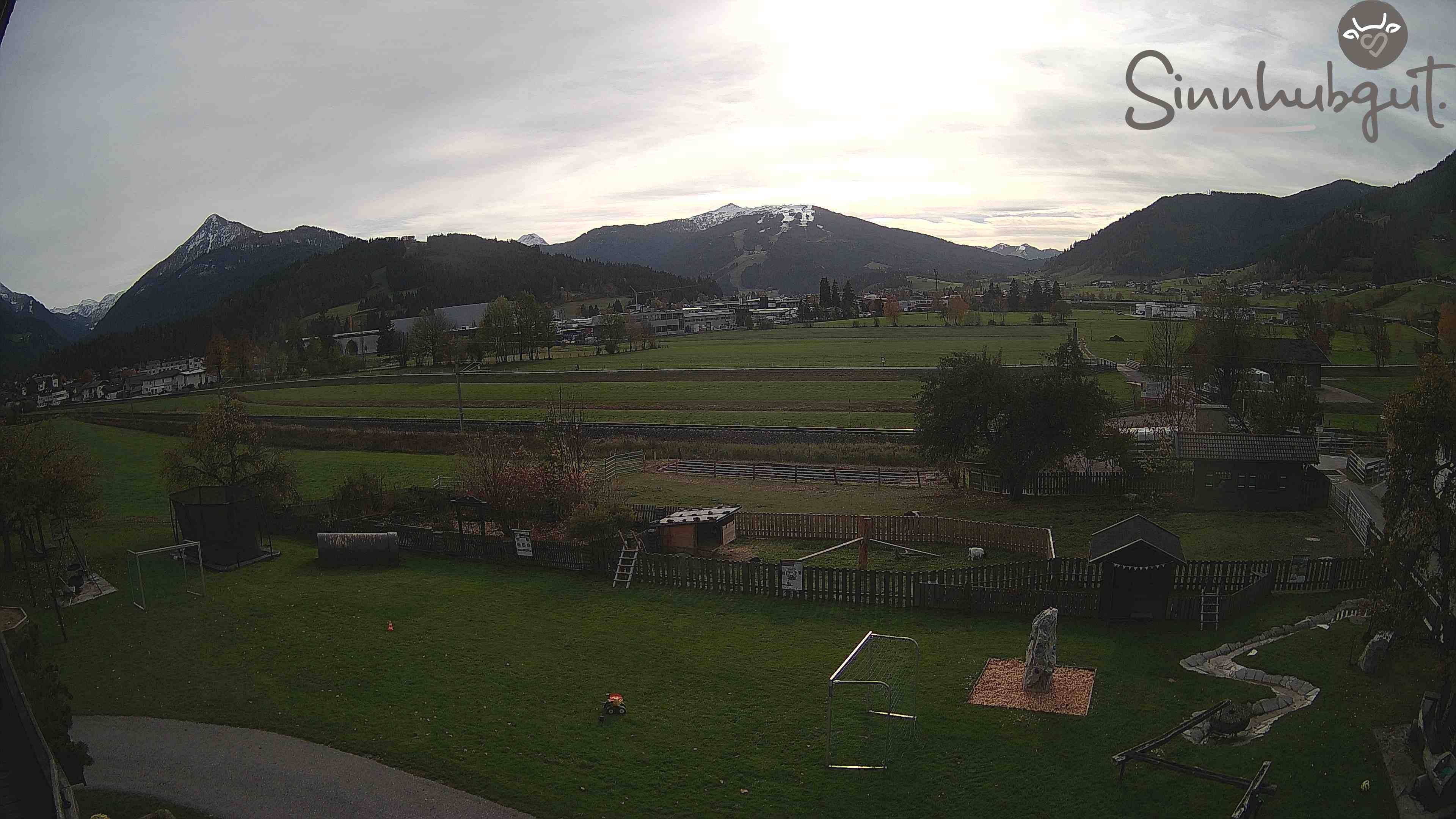 Archived image Webcam Sinnhub farm - Altenmarkt