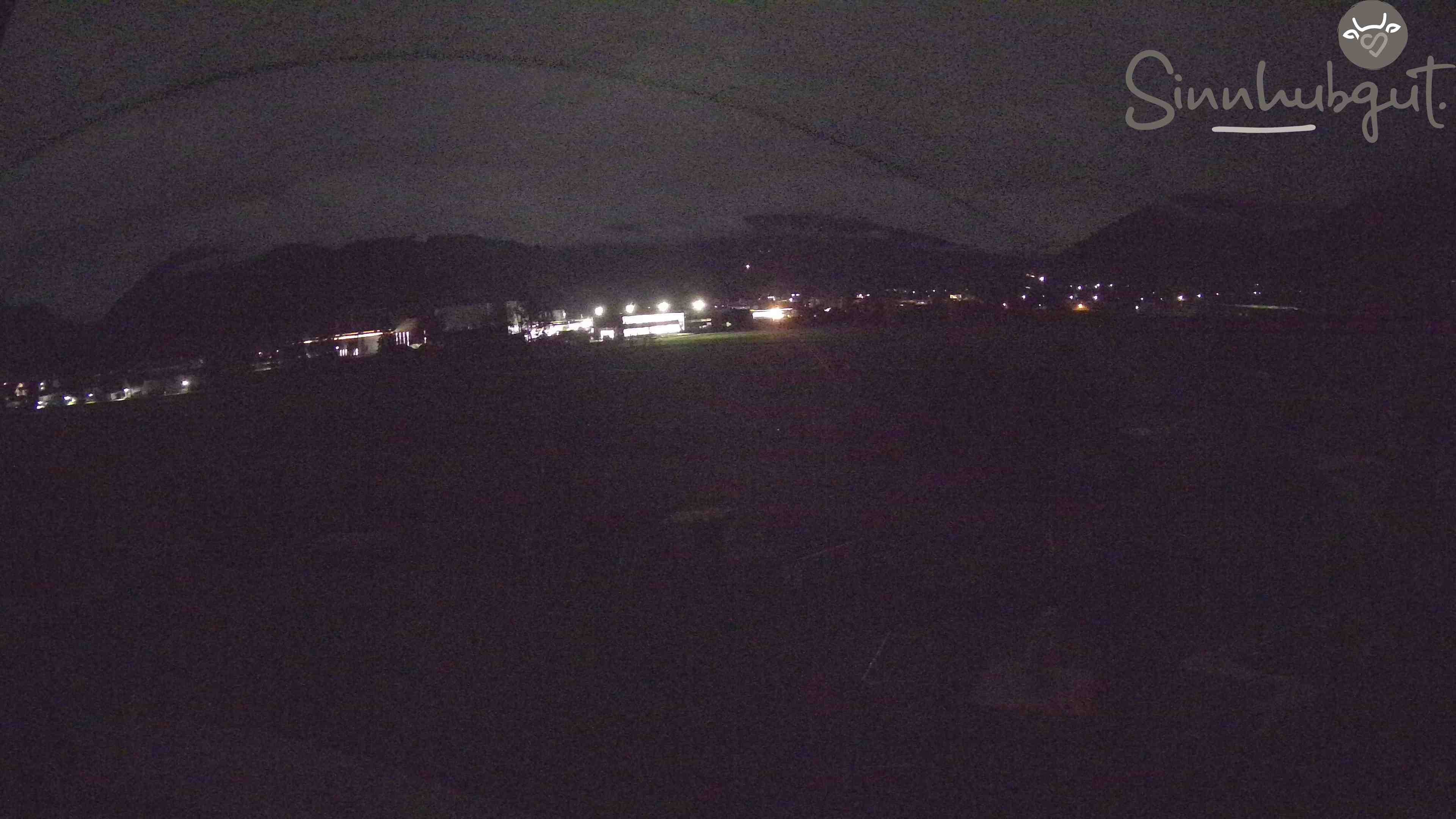Archived image Webcam Sinnhub farm - Altenmarkt