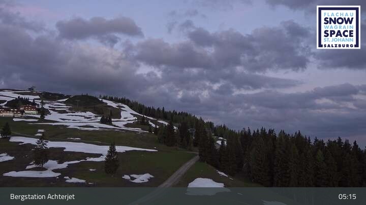 Archived image Webcam Top Station Achter Jet