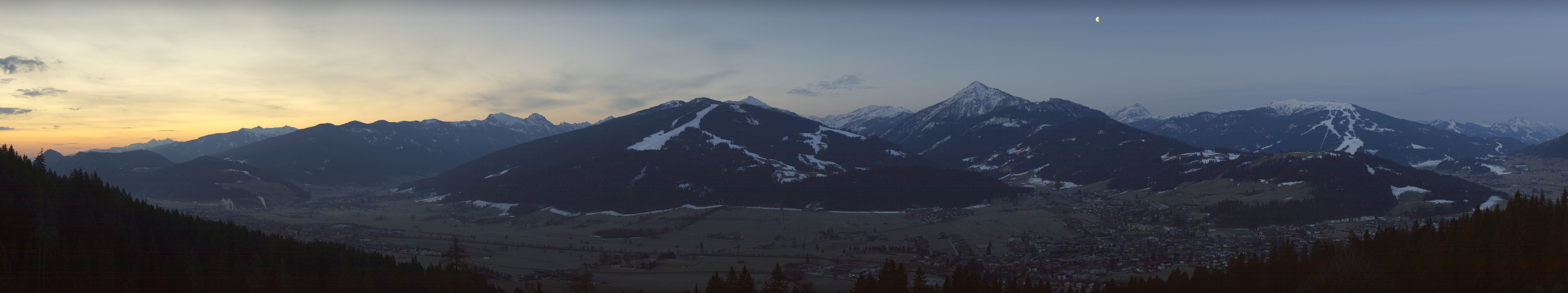Archiv Foto Webcam Berggasthof Habersattgut: Panoramablick Altenmarkt