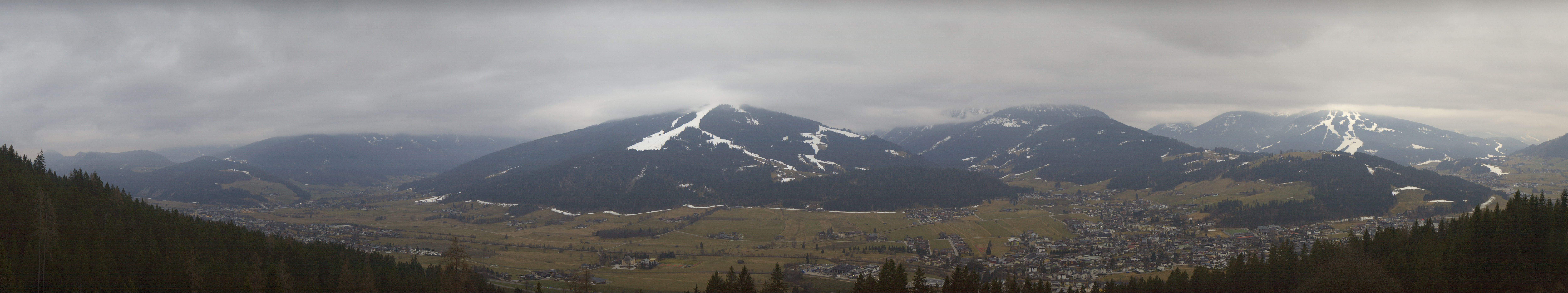 Archived image Webcam Enjoy the view from the 'Berggasthof Habersattgut' into the Enns valley