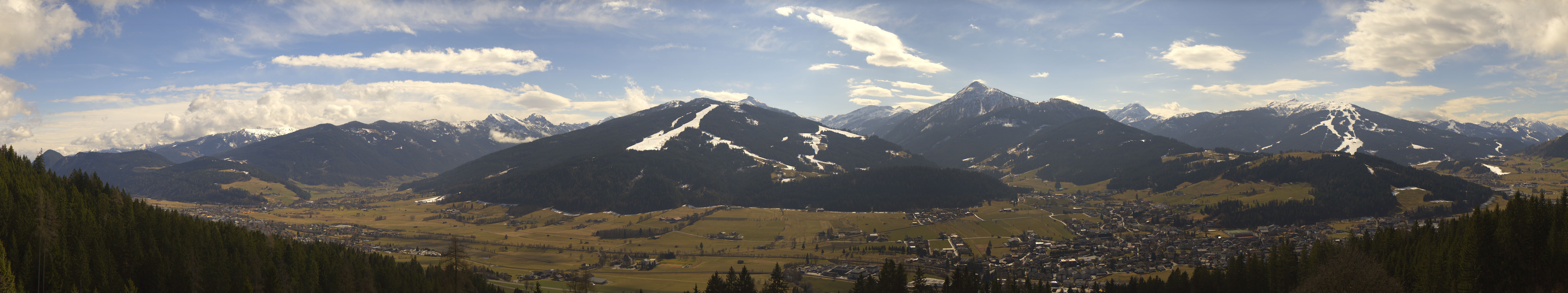 Archived image Webcam Enjoy the view from the 'Berggasthof Habersattgut' into the Enns valley