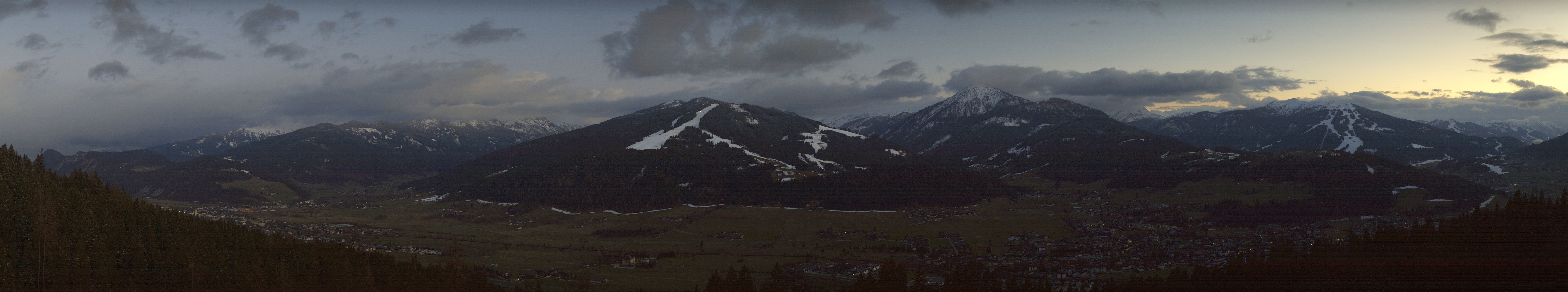 Archiv Foto Webcam Berggasthof Habersattgut: Panoramablick Altenmarkt