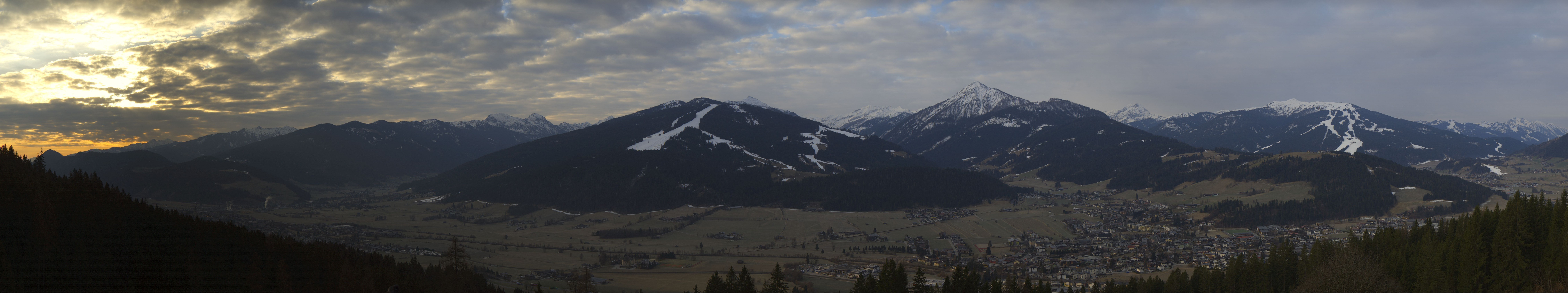 Archiv Foto Webcam Berggasthof Habersattgut: Panoramablick Altenmarkt