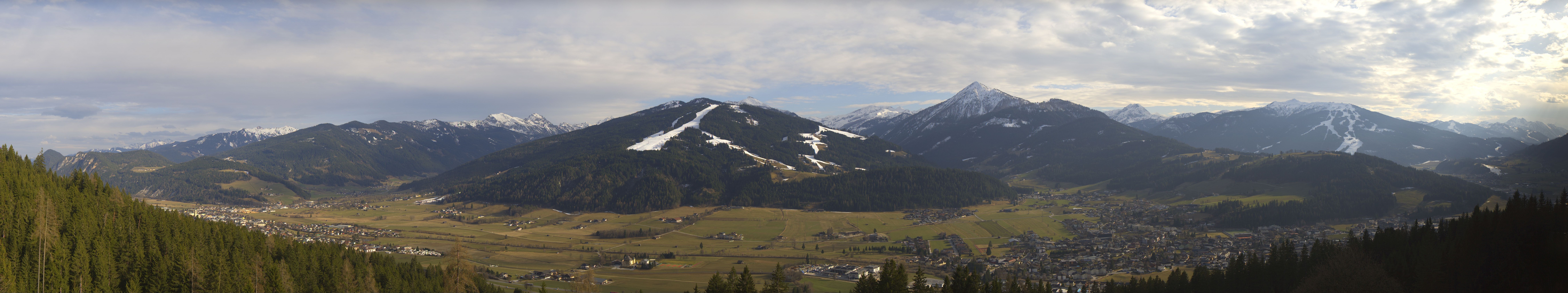 Archived image Webcam Enjoy the view from the 'Berggasthof Habersattgut' into the Enns valley