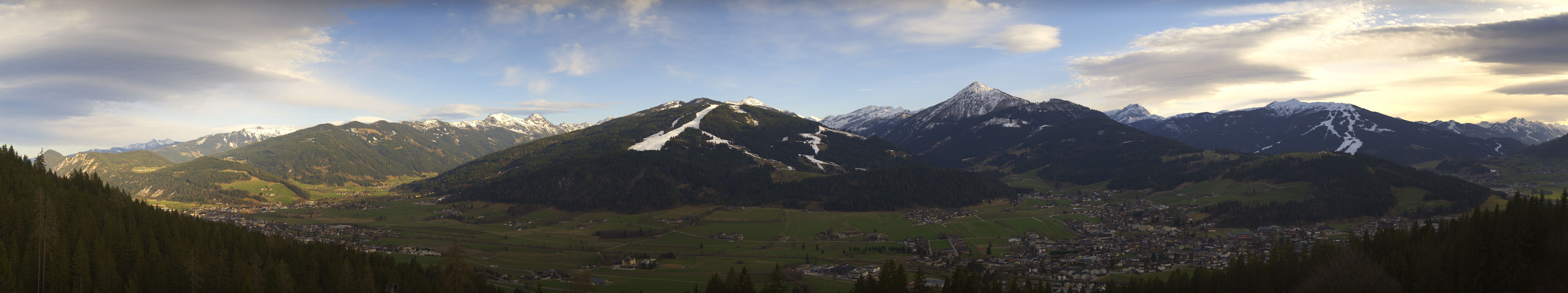 Archiv Foto Webcam Berggasthof Habersattgut: Panoramablick Altenmarkt