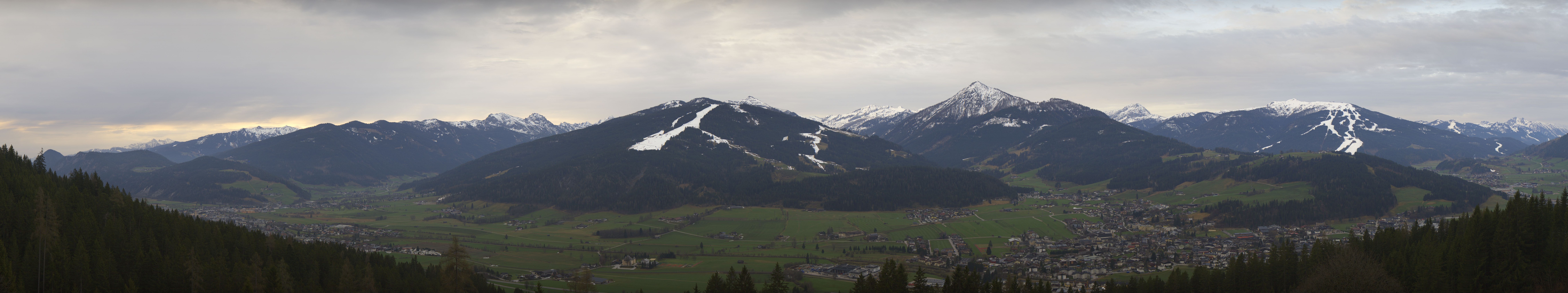Archived image Webcam Enjoy the view from the 'Berggasthof Habersattgut' into the Enns valley