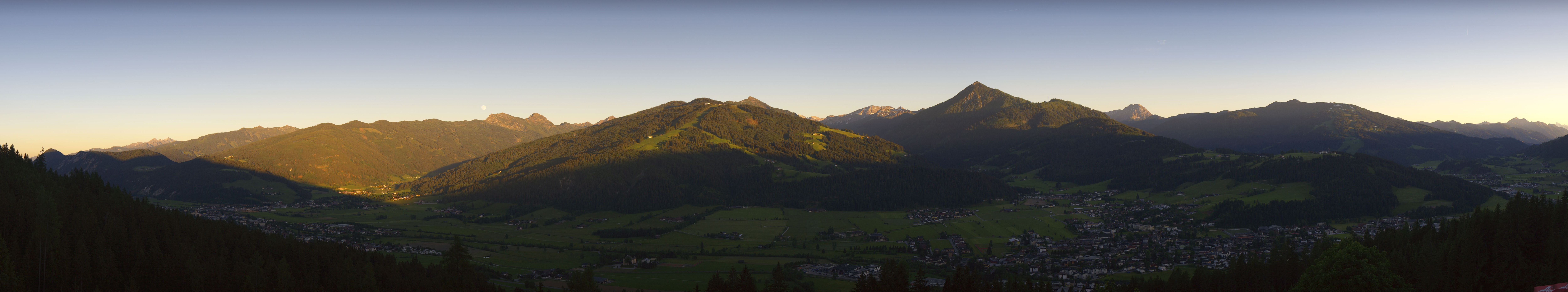 Archiv Foto Webcam Berggasthof Habersattgut: Panoramablick Altenmarkt