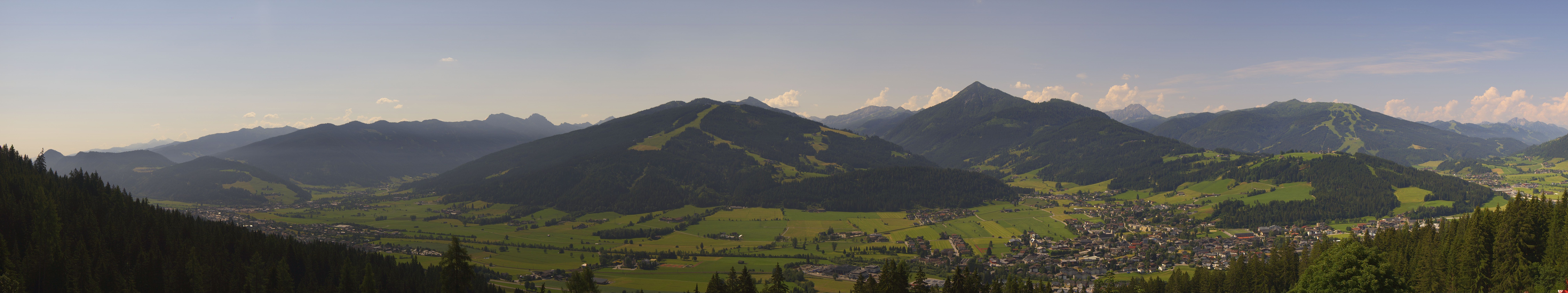 Archived image Webcam Enjoy the view from the 'Berggasthof Habersattgut' into the Enns valley