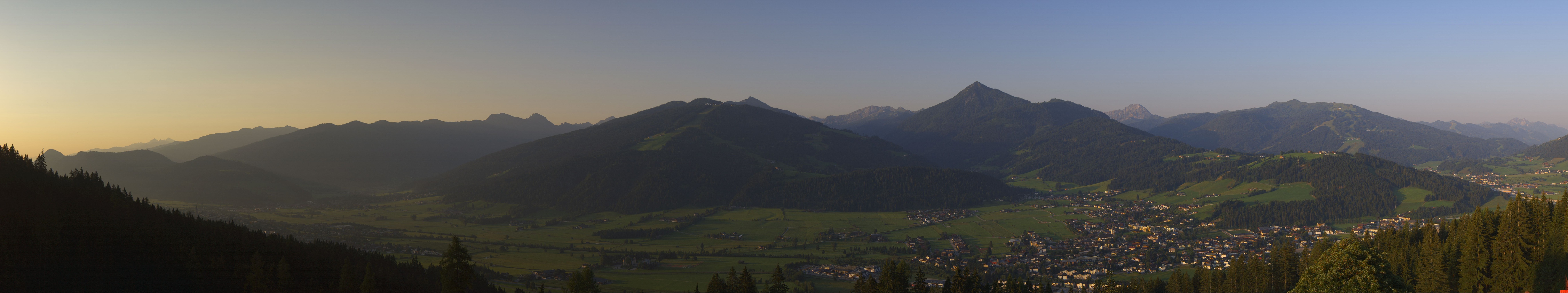 Archived image Webcam Enjoy the view from the 'Berggasthof Habersattgut' into the Enns valley