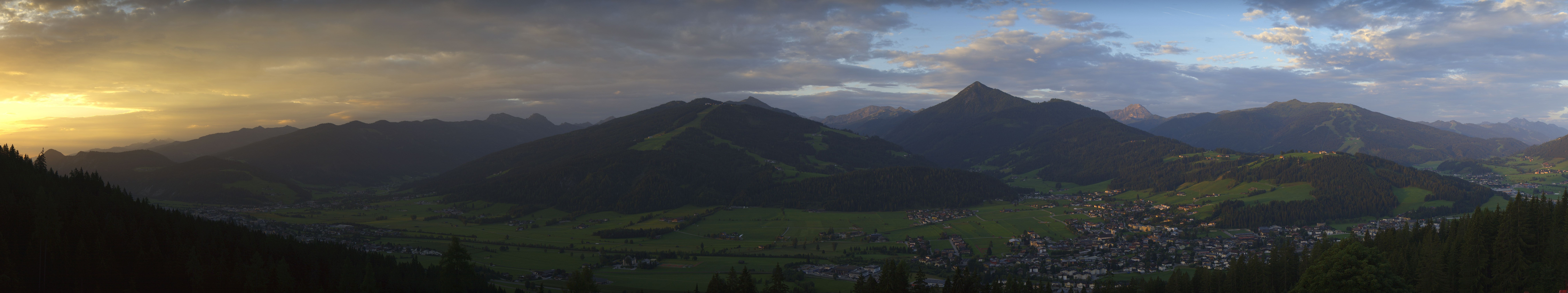 Archived image Webcam Enjoy the view from the 'Berggasthof Habersattgut' into the Enns valley
