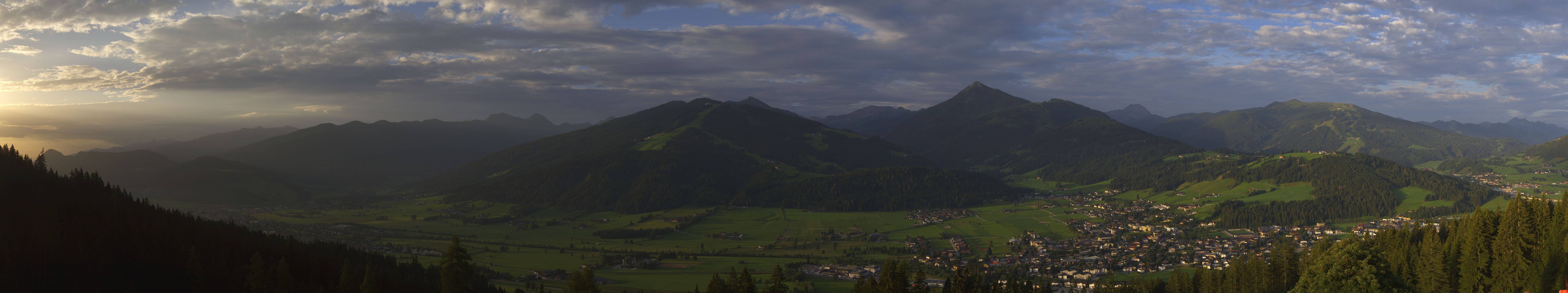 Archived image Webcam Enjoy the view from the 'Berggasthof Habersattgut' into the Enns valley