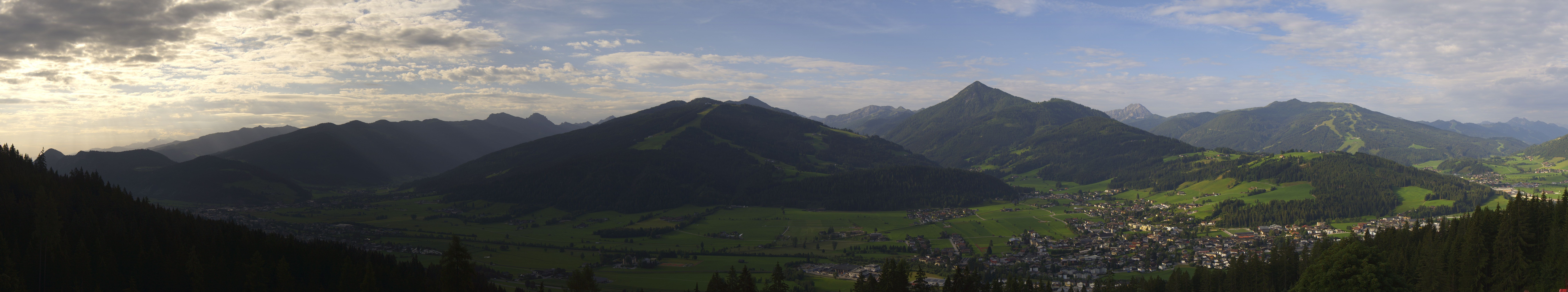 Archived image Webcam Enjoy the view from the 'Berggasthof Habersattgut' into the Enns valley