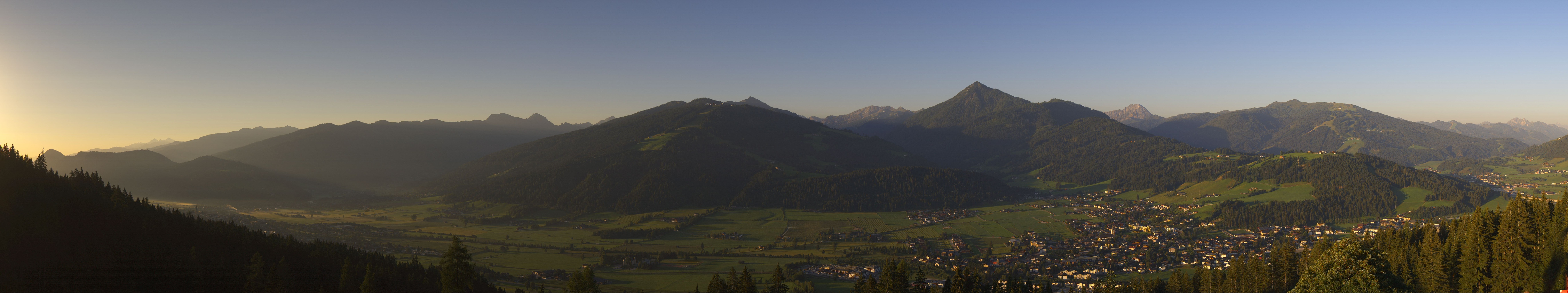 Archived image Webcam Enjoy the view from the 'Berggasthof Habersattgut' into the Enns valley