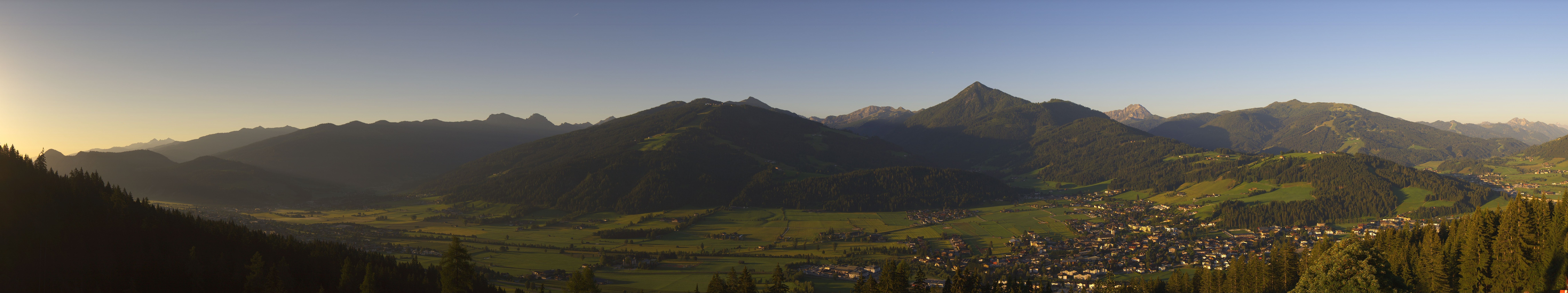 Archived image Webcam Enjoy the view from the 'Berggasthof Habersattgut' into the Enns valley