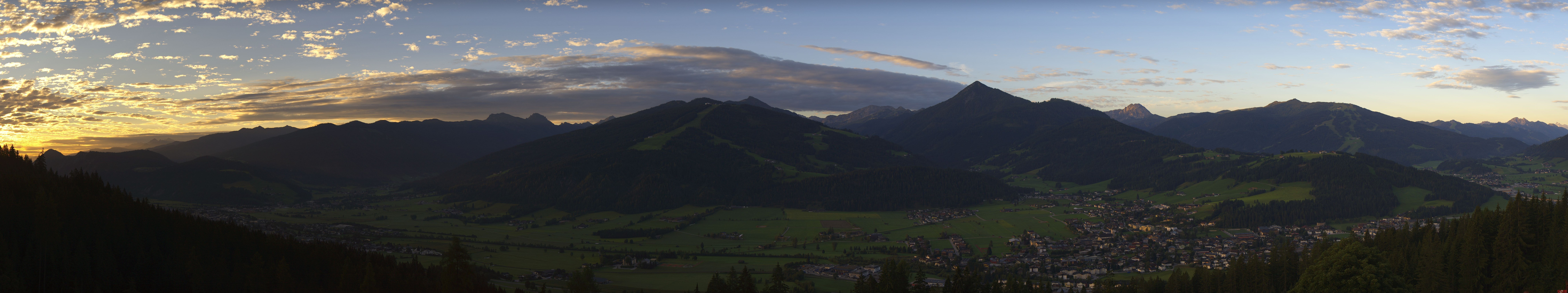 Archiv Foto Webcam Berggasthof Habersattgut: Panoramablick Altenmarkt
