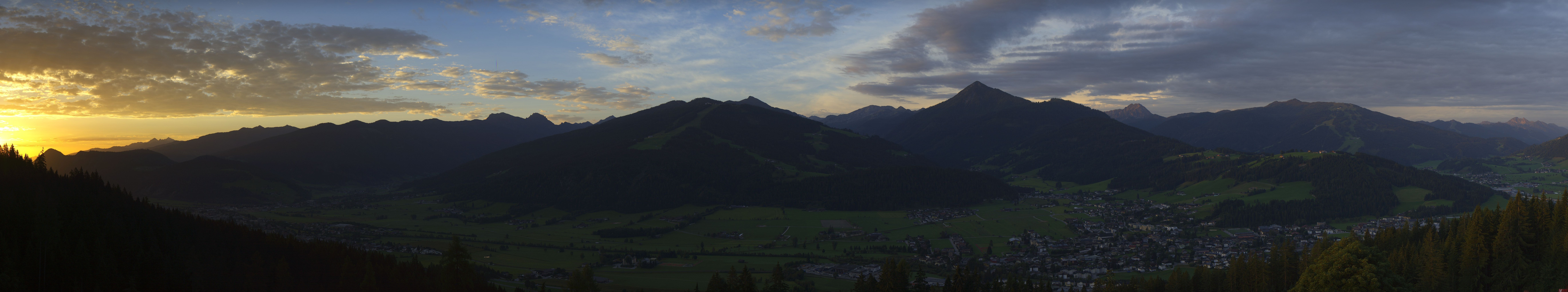 Archiv Foto Webcam Berggasthof Habersattgut: Panoramablick Altenmarkt