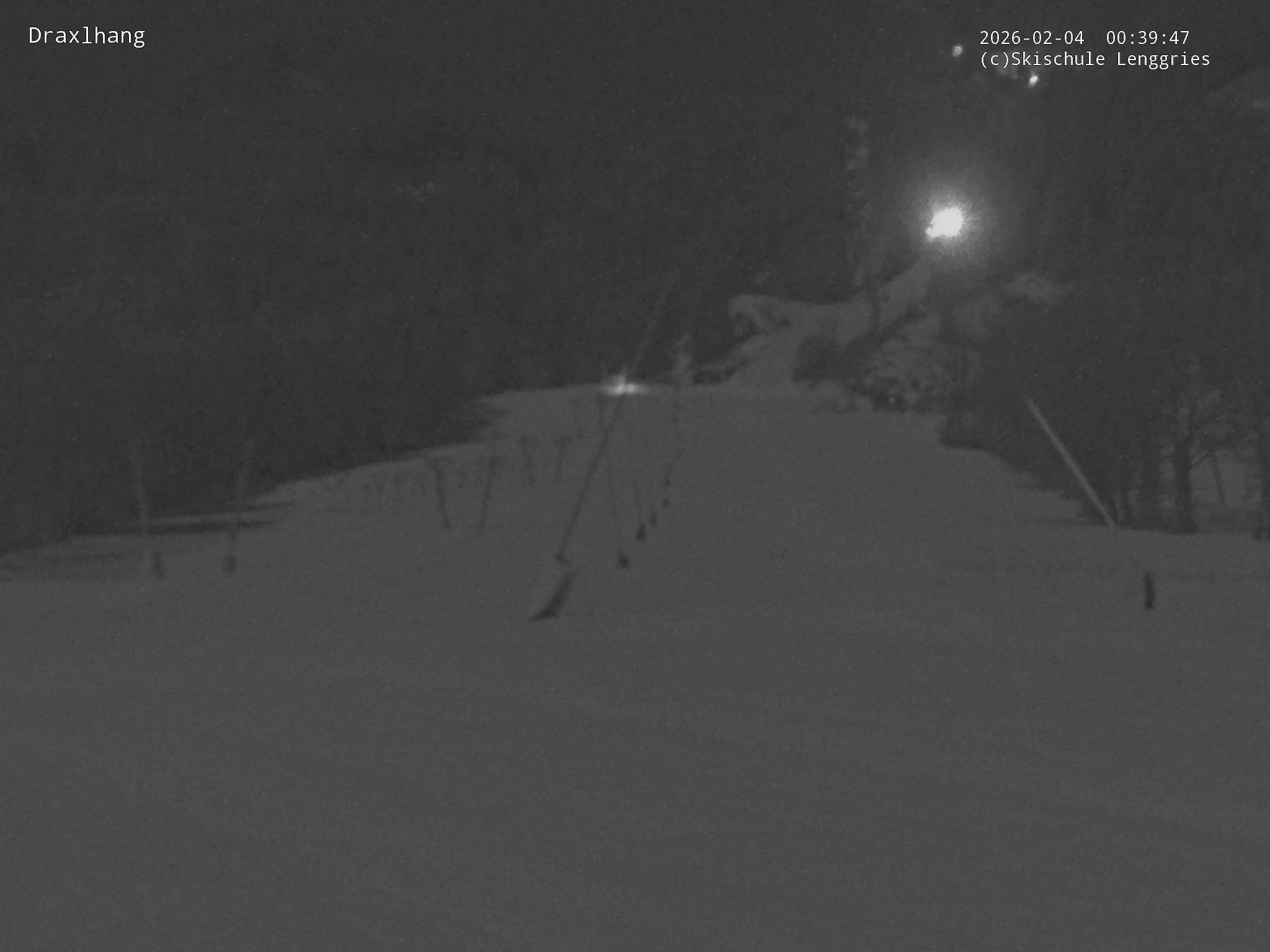 Archived image Webcam View on Draxlhang ski run
