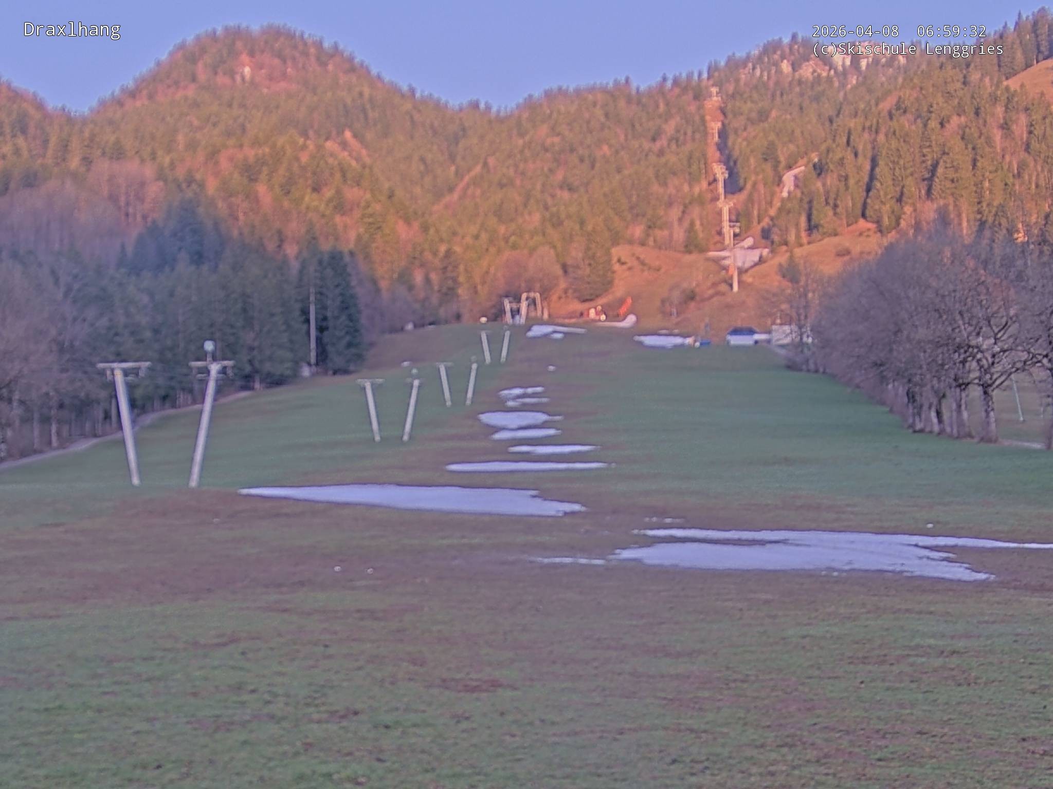 Archived image Webcam View on Draxlhang ski run