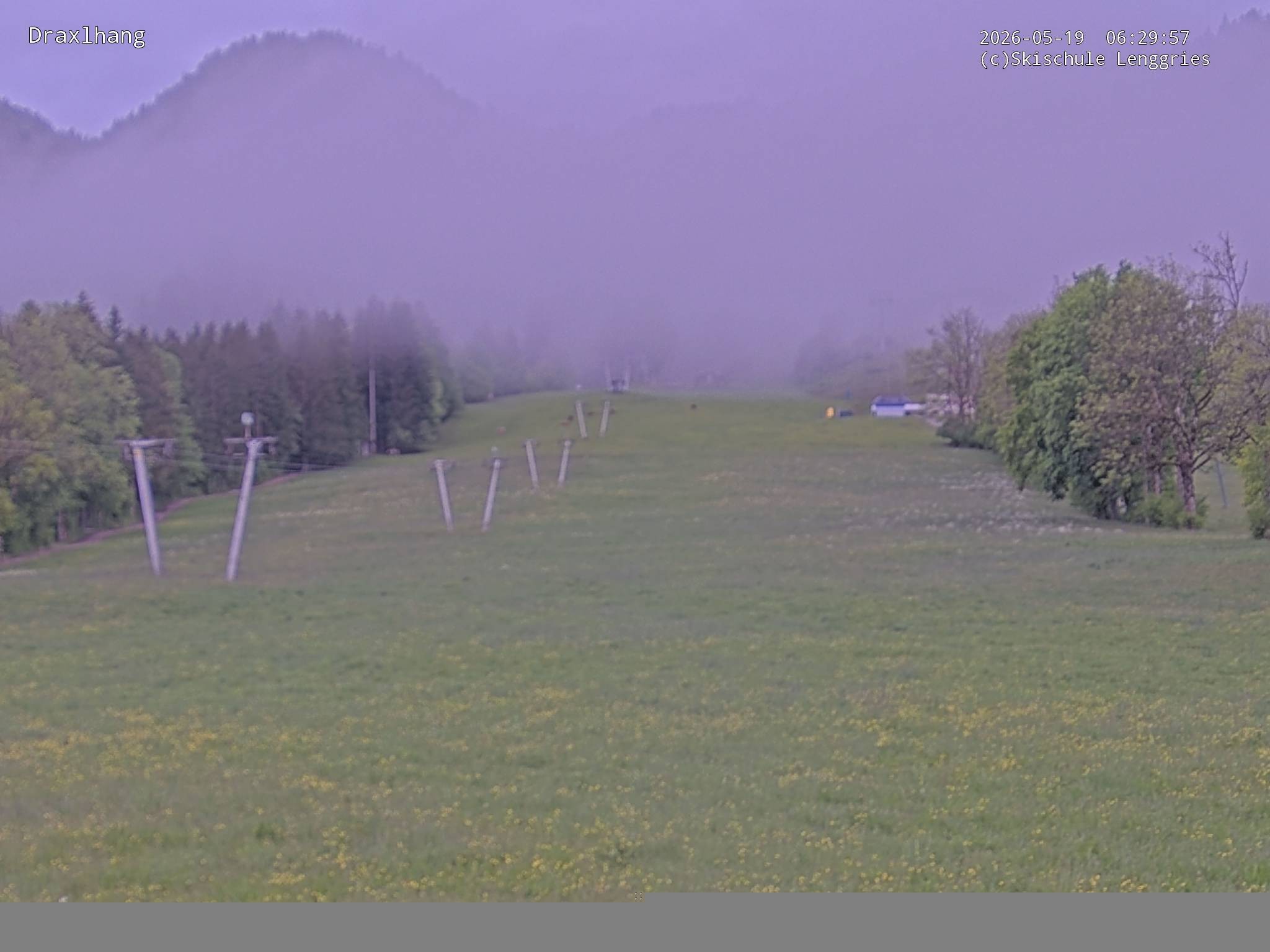 Archived image Webcam View on Draxlhang ski run