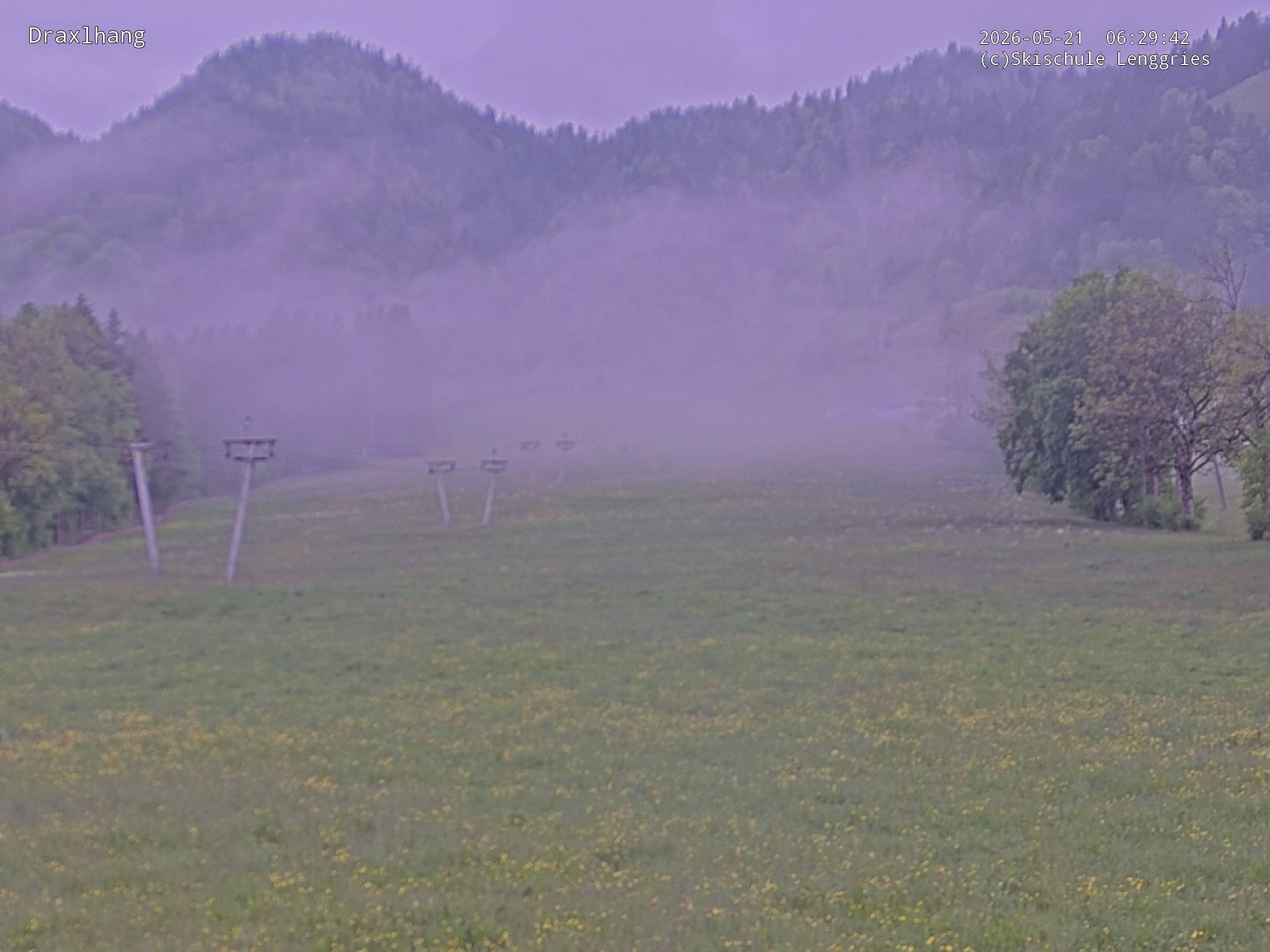 Archived image Webcam View on Draxlhang ski run