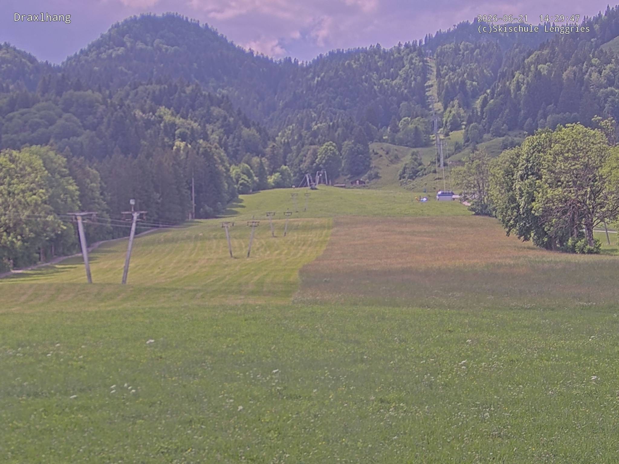 Archived image Webcam View on Draxlhang ski run