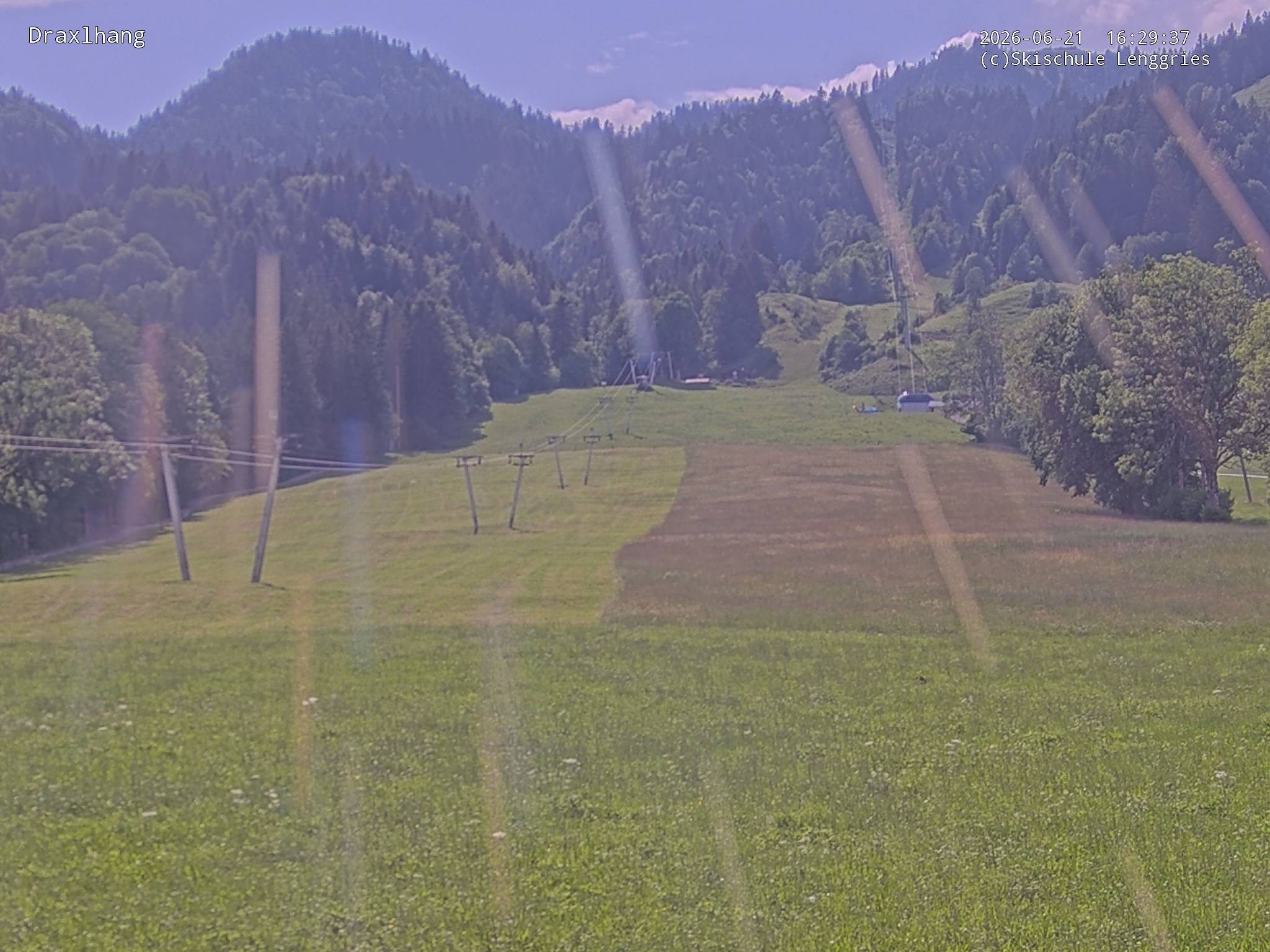 Archived image Webcam View on Draxlhang ski run
