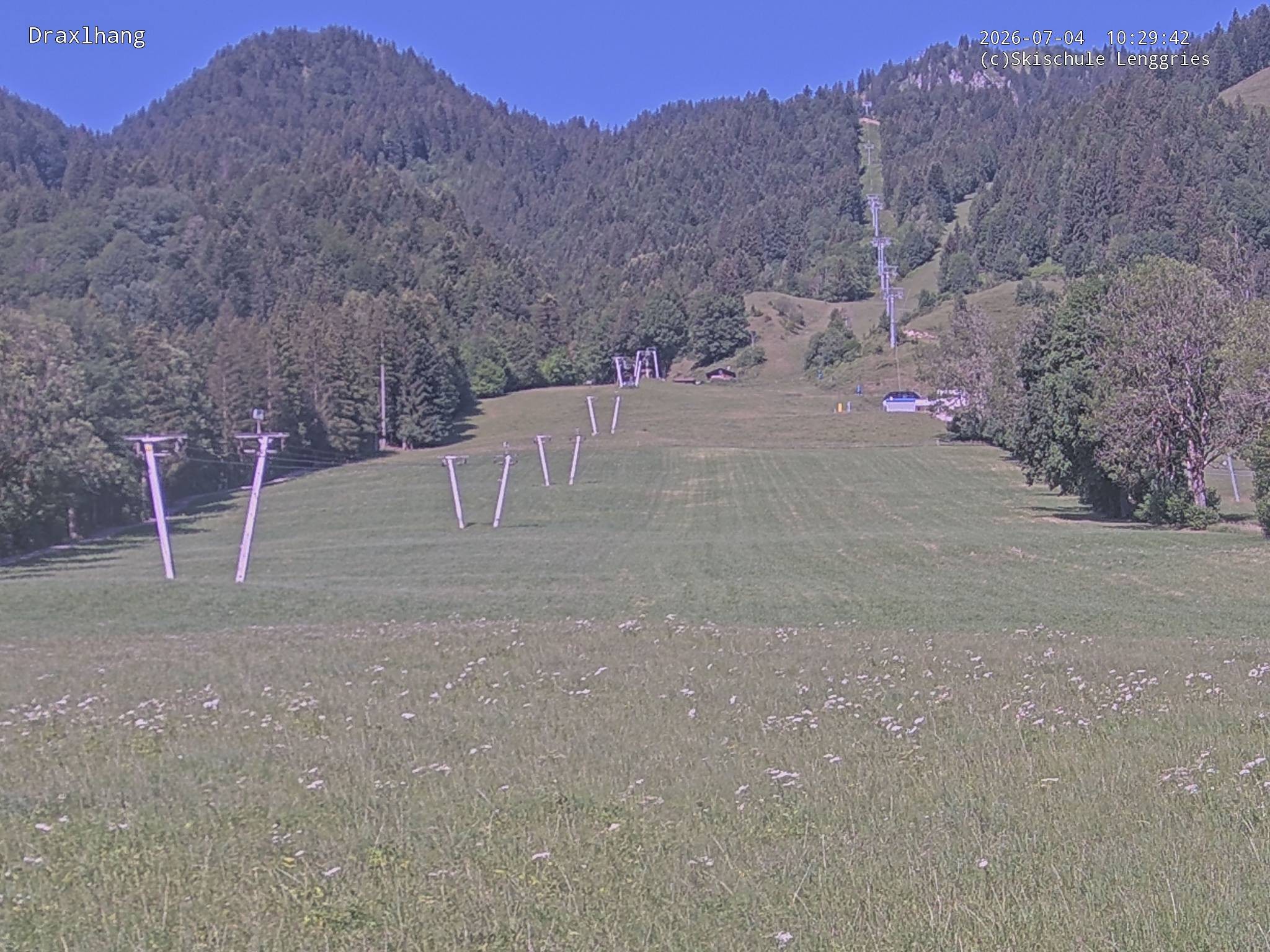 Archived image Webcam View on Draxlhang ski run