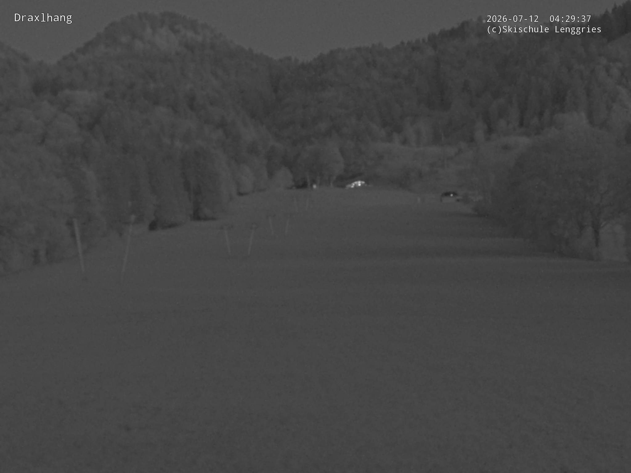 Archived image Webcam View on Draxlhang ski run