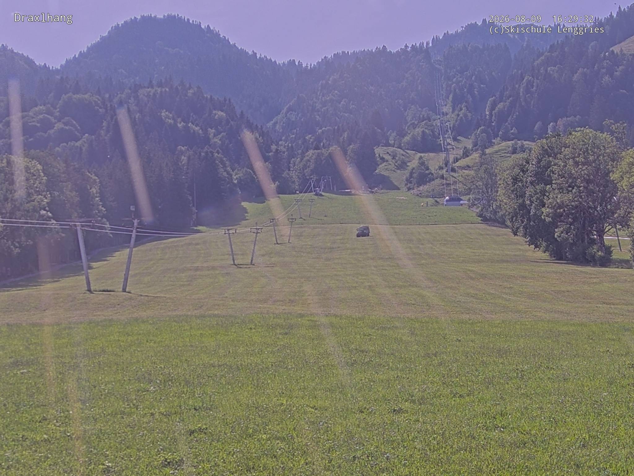 Archived image Webcam View on Draxlhang ski run