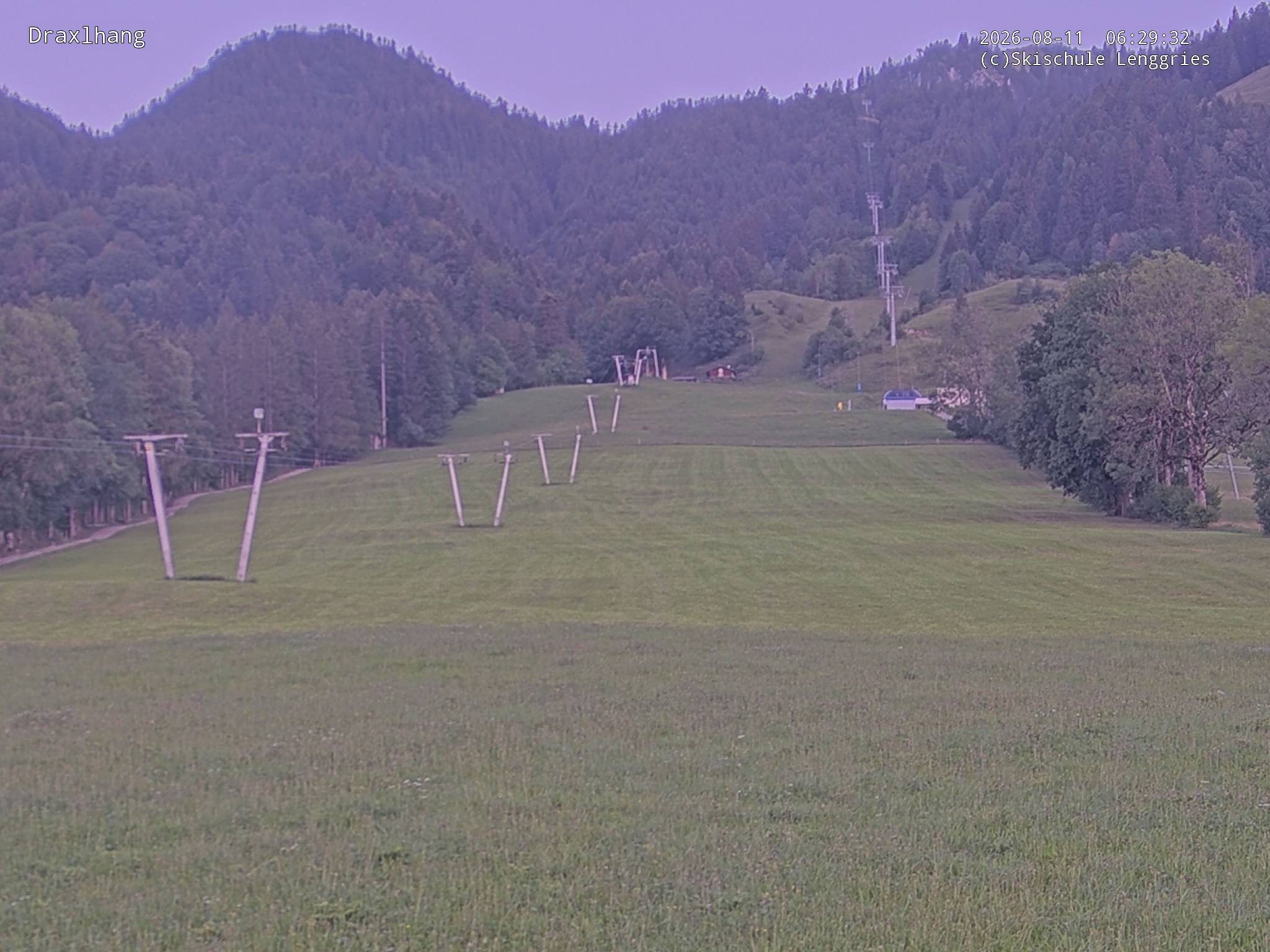 Archived image Webcam View on Draxlhang ski run