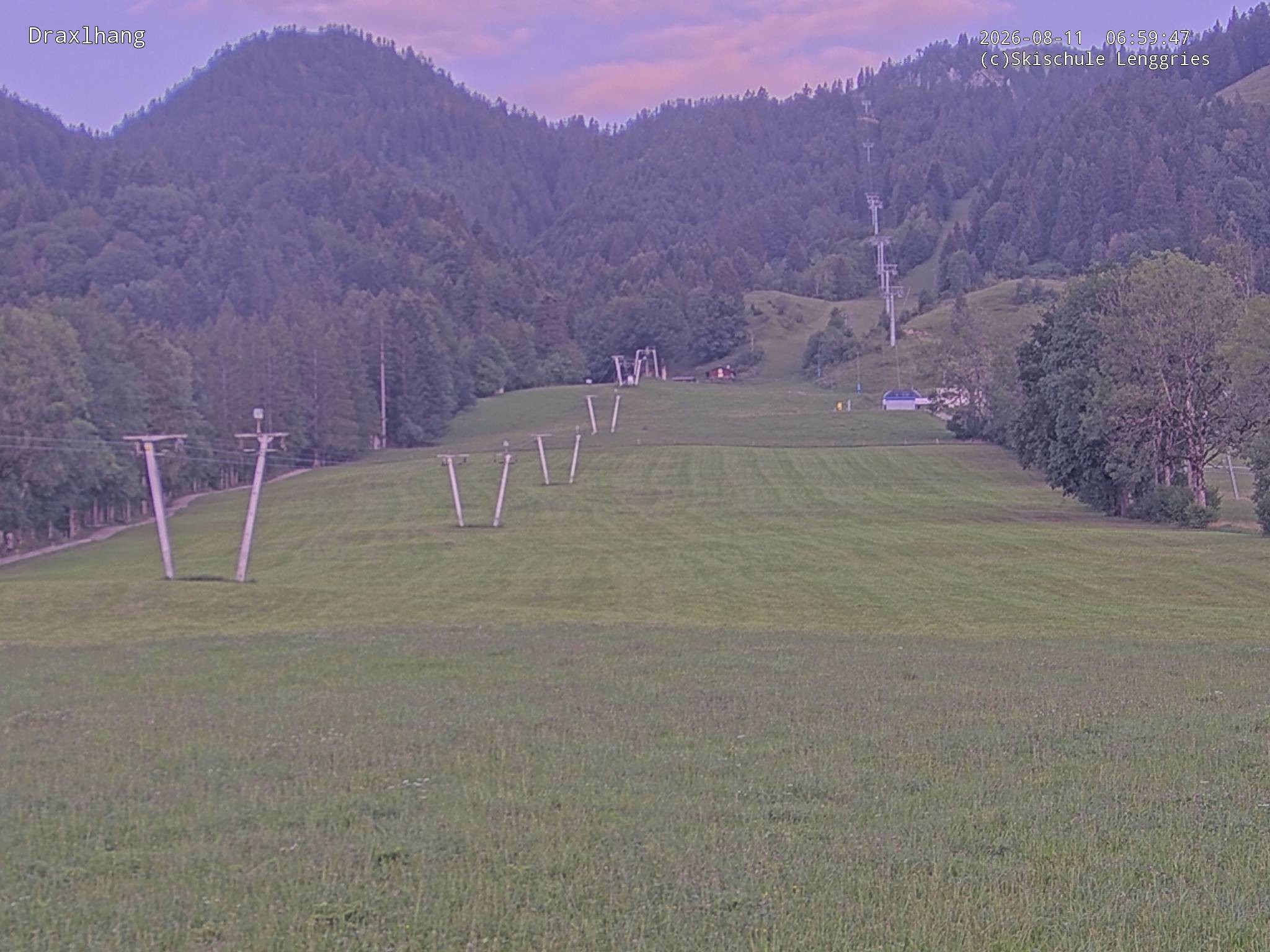 Archived image Webcam View on Draxlhang ski run