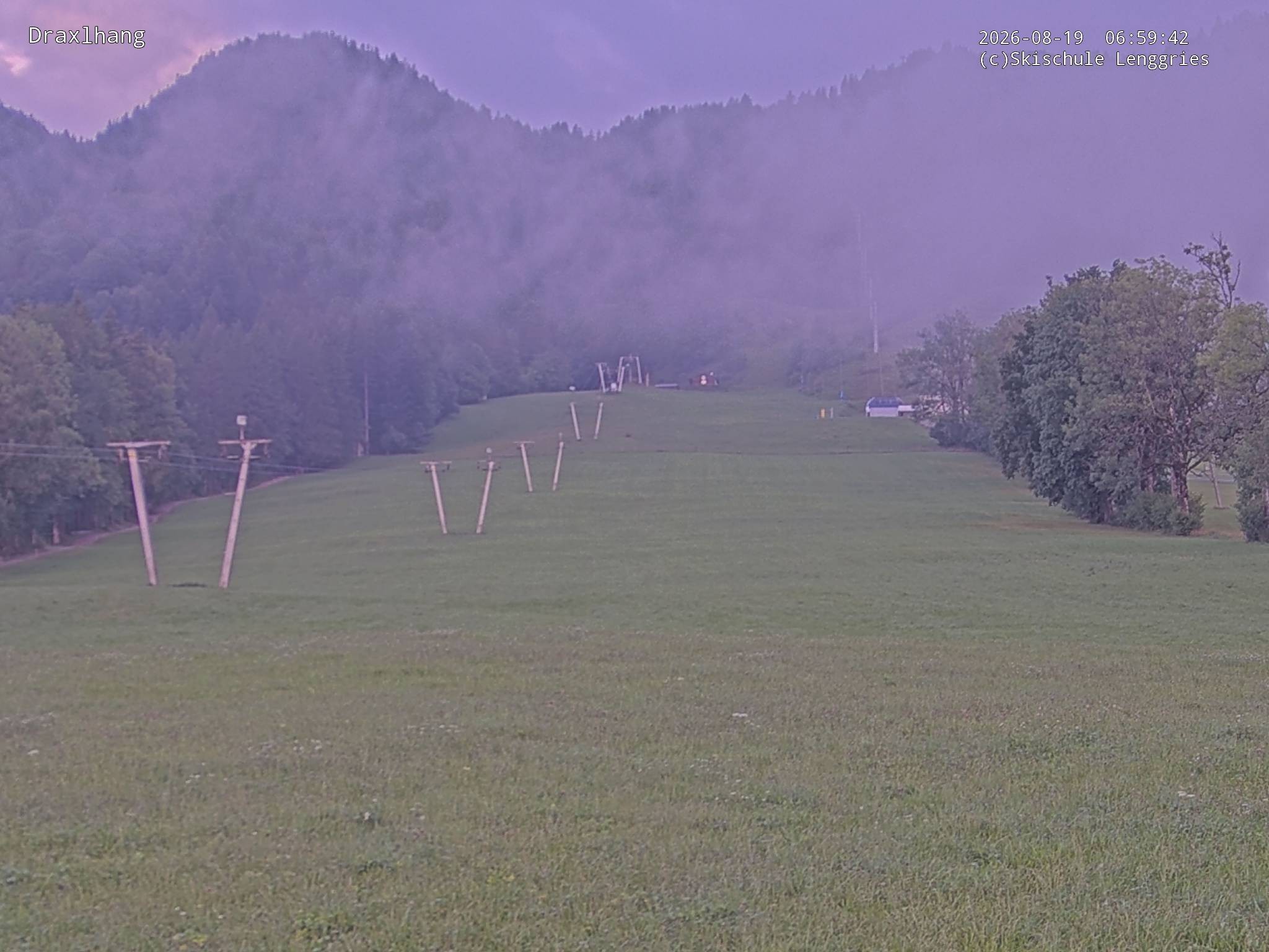 Archived image Webcam View on Draxlhang ski run