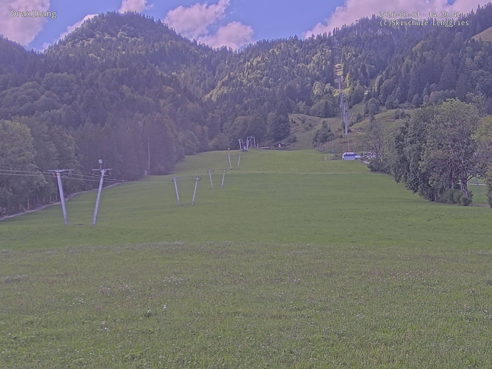 Archived image Webcam View on Draxlhang ski run