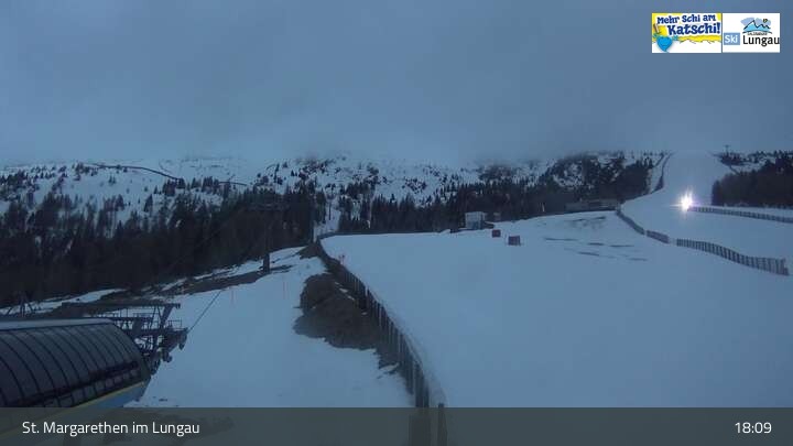 Archiv Foto Webcam Mittelstation Aineck