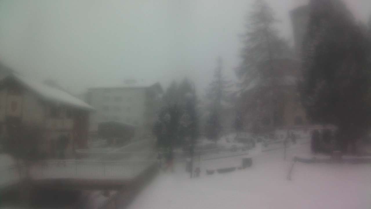 Archived image Webcam Zermatt Church