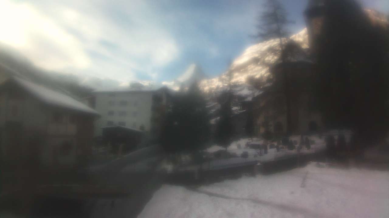 Archiv Foto Webcam Zermatt Kirche
